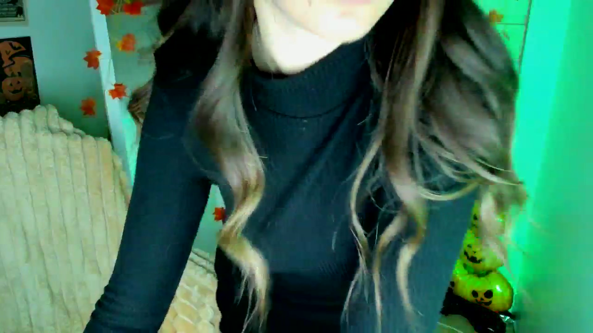 Gallery image thumbnail from KiraLove's myfreecams stream on, 11/15/2025, 12:41 image 3 of 20