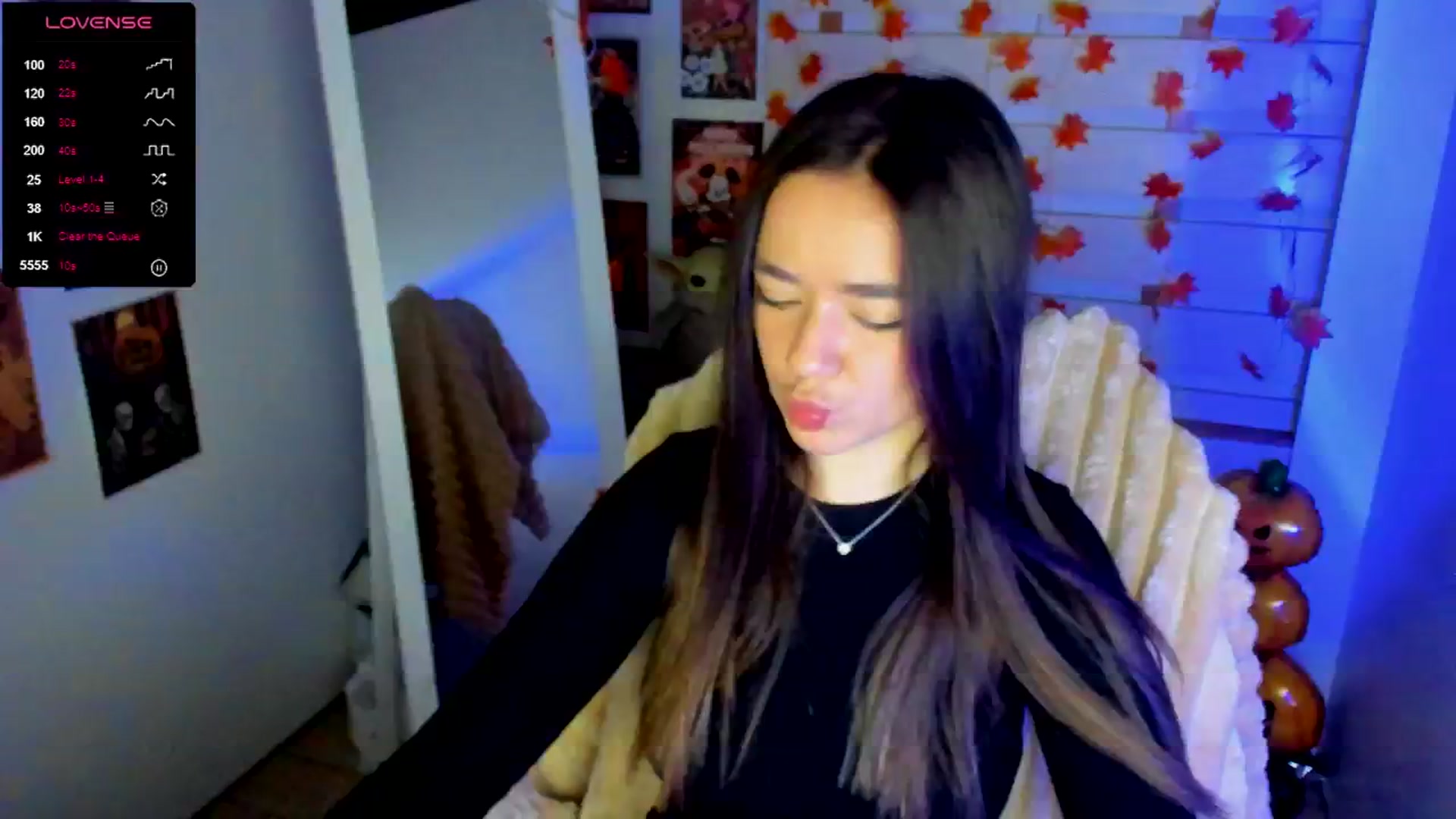Gallery image thumbnail from KiraLove's myfreecams stream on, 11/17/2025, 08:30 image 4 of 20