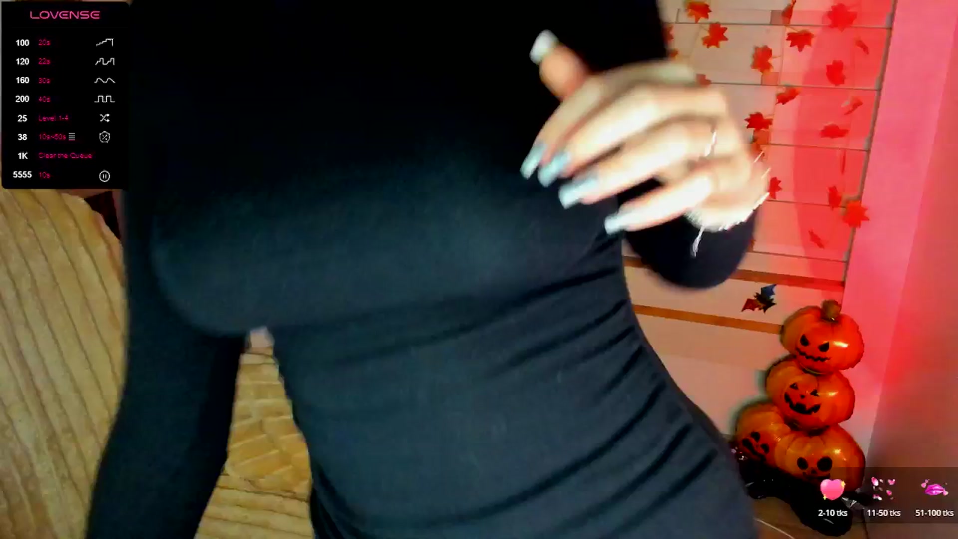 Gallery image thumbnail from KiraLove's myfreecams stream on, 11/17/2025, 08:30 image 13 of 20