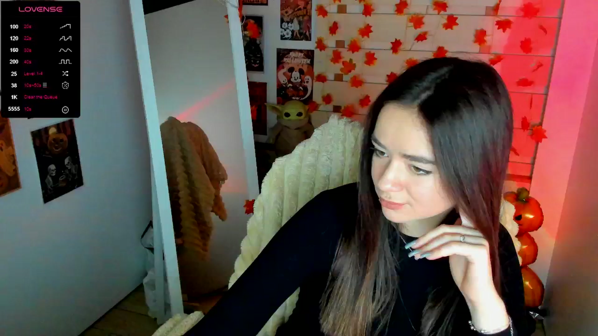 Gallery image thumbnail from KiraLove's myfreecams stream on, 11/17/2025, 08:30 image 6 of 20
