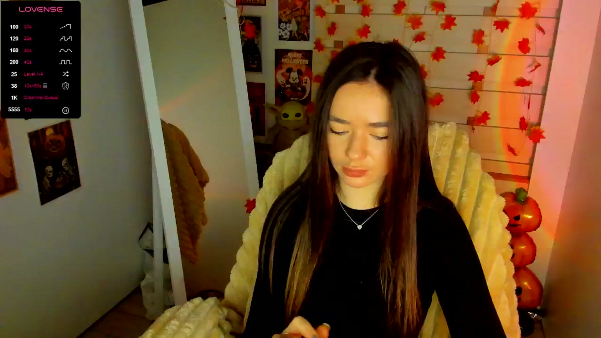 Gallery image thumbnail from KiraLove's myfreecams stream on, 11/17/2025, 08:30 image 19 of 20