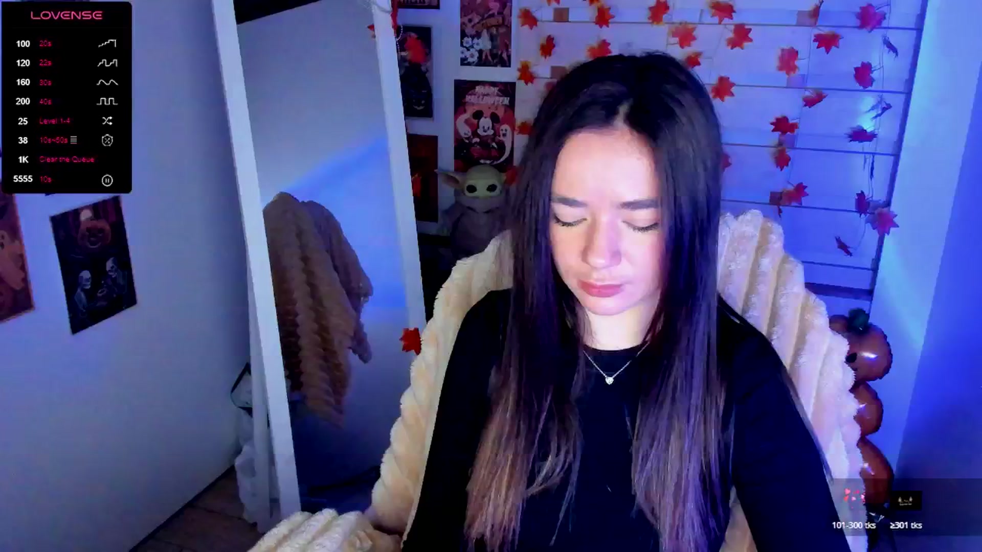 Gallery image thumbnail from KiraLove's myfreecams stream on, 11/17/2025, 08:30 image 7 of 20