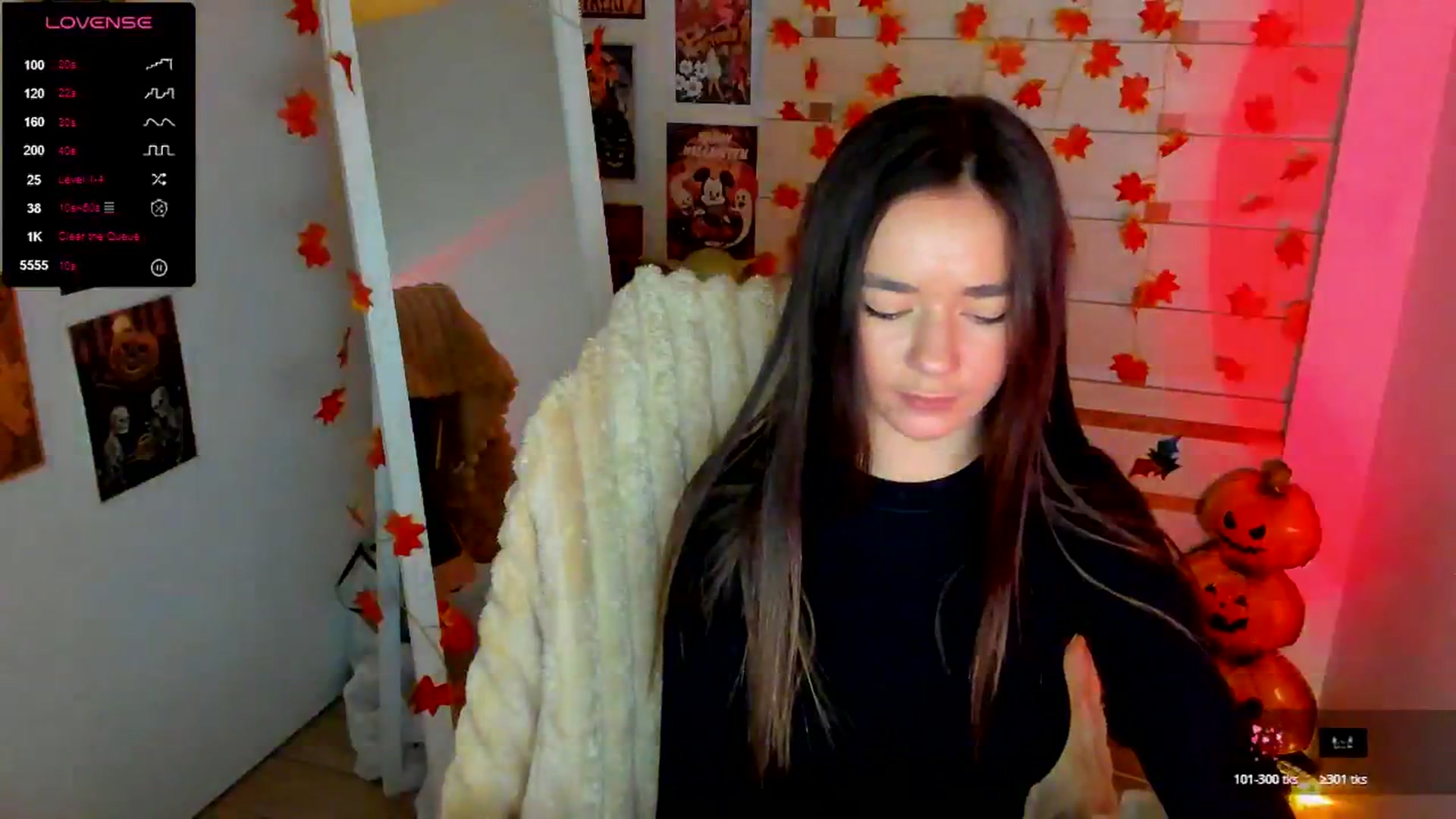Gallery image thumbnail from KiraLove's myfreecams stream on, 11/17/2025, 11:01 image 13 of 20