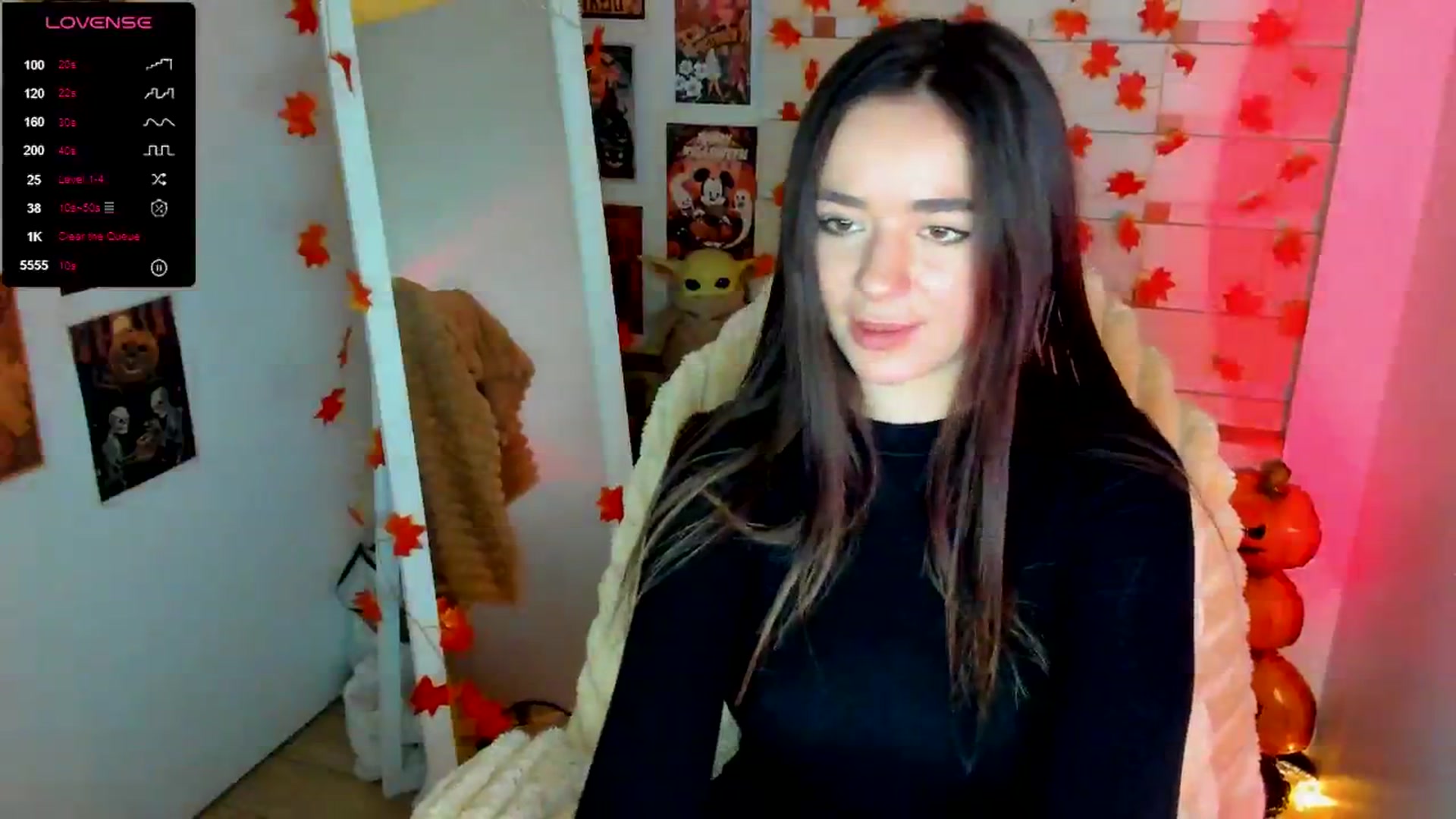 Gallery image thumbnail from KiraLove's myfreecams stream on, 11/17/2025, 11:01 image 15 of 20