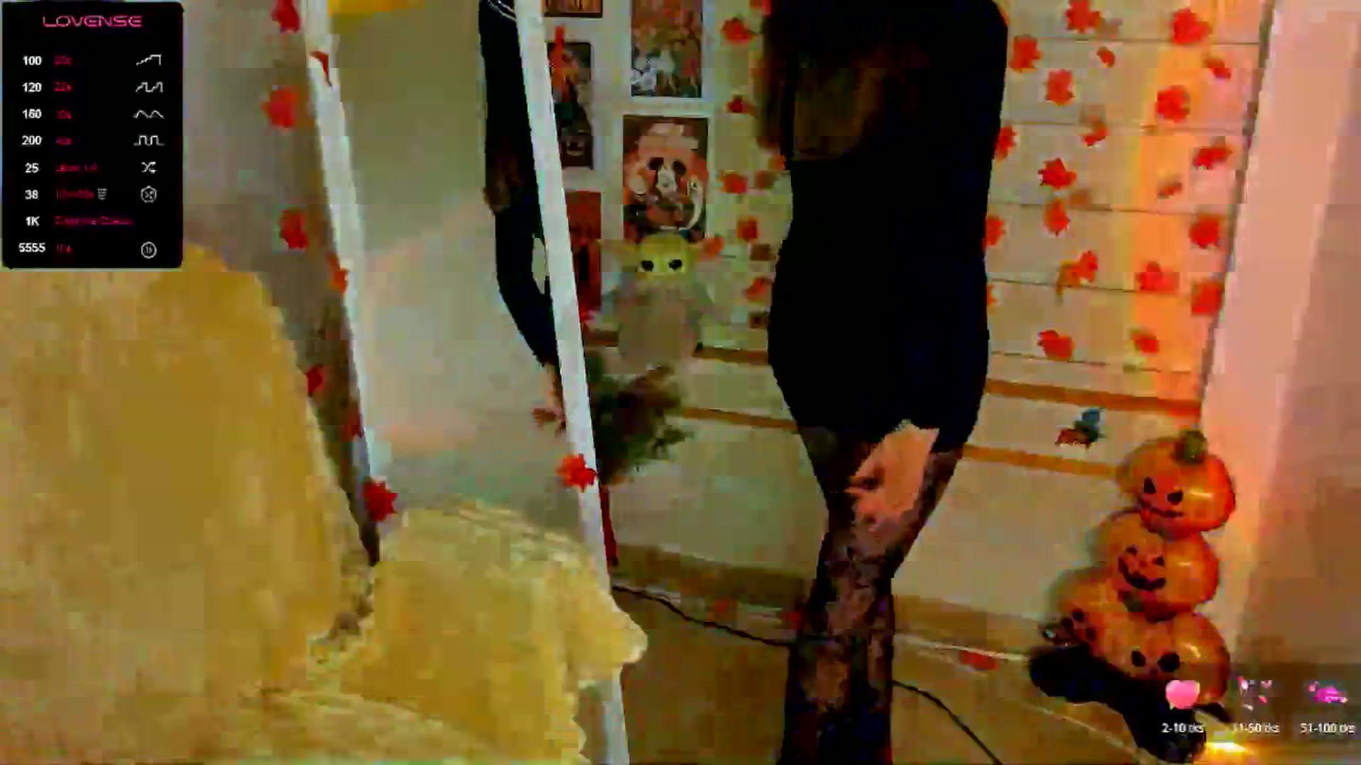 Gallery image thumbnail from KiraLove's myfreecams stream on, 11/17/2025, 11:01 image 17 of 20
