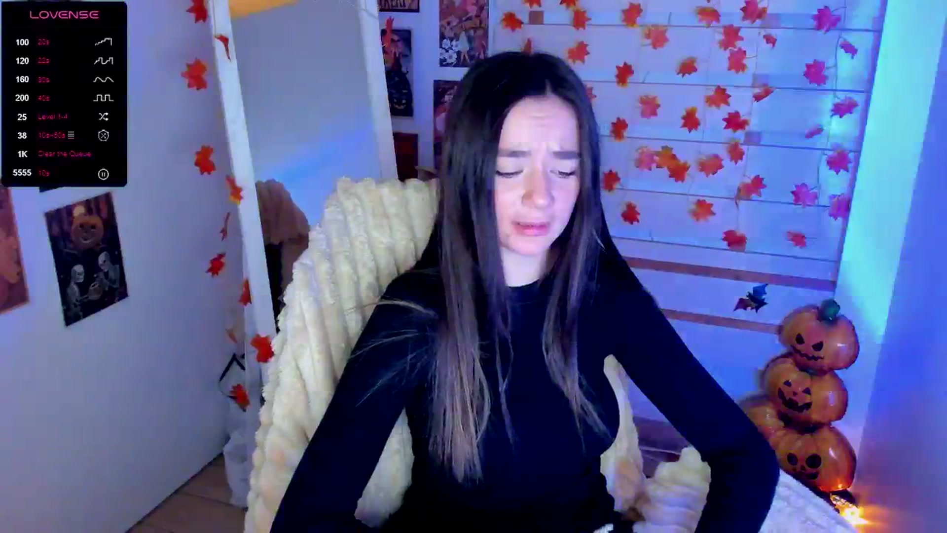 Gallery image thumbnail from KiraLove's myfreecams stream on, 11/17/2025, 11:01 image 18 of 20