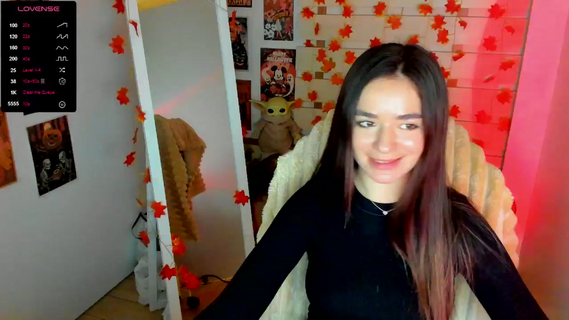 Gallery image thumbnail from KiraLove's myfreecams stream on, 11/17/2025, 12:11 image 2 of 20