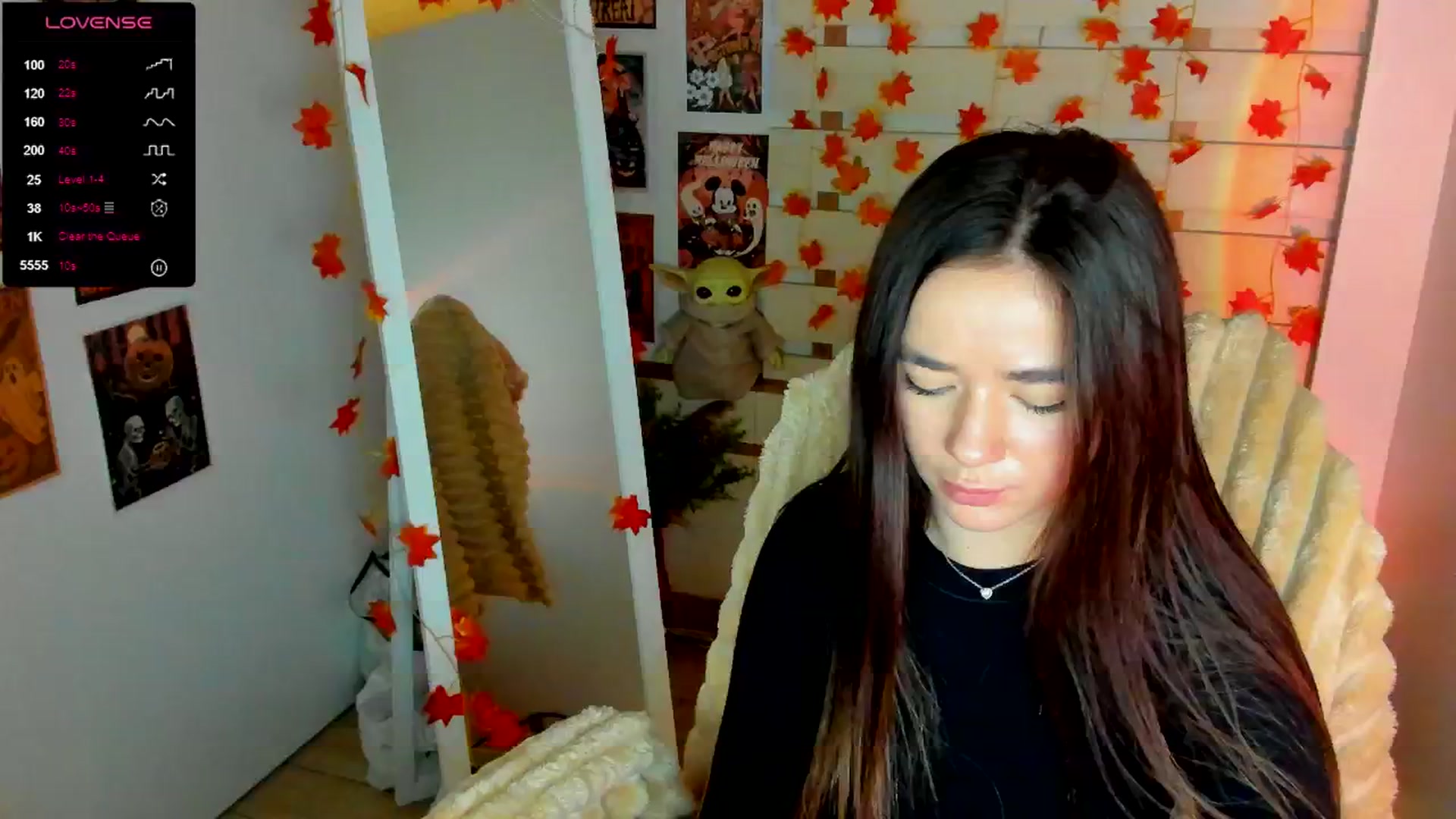 Gallery image thumbnail from KiraLove's myfreecams stream on, 11/17/2025, 12:11 image 17 of 20