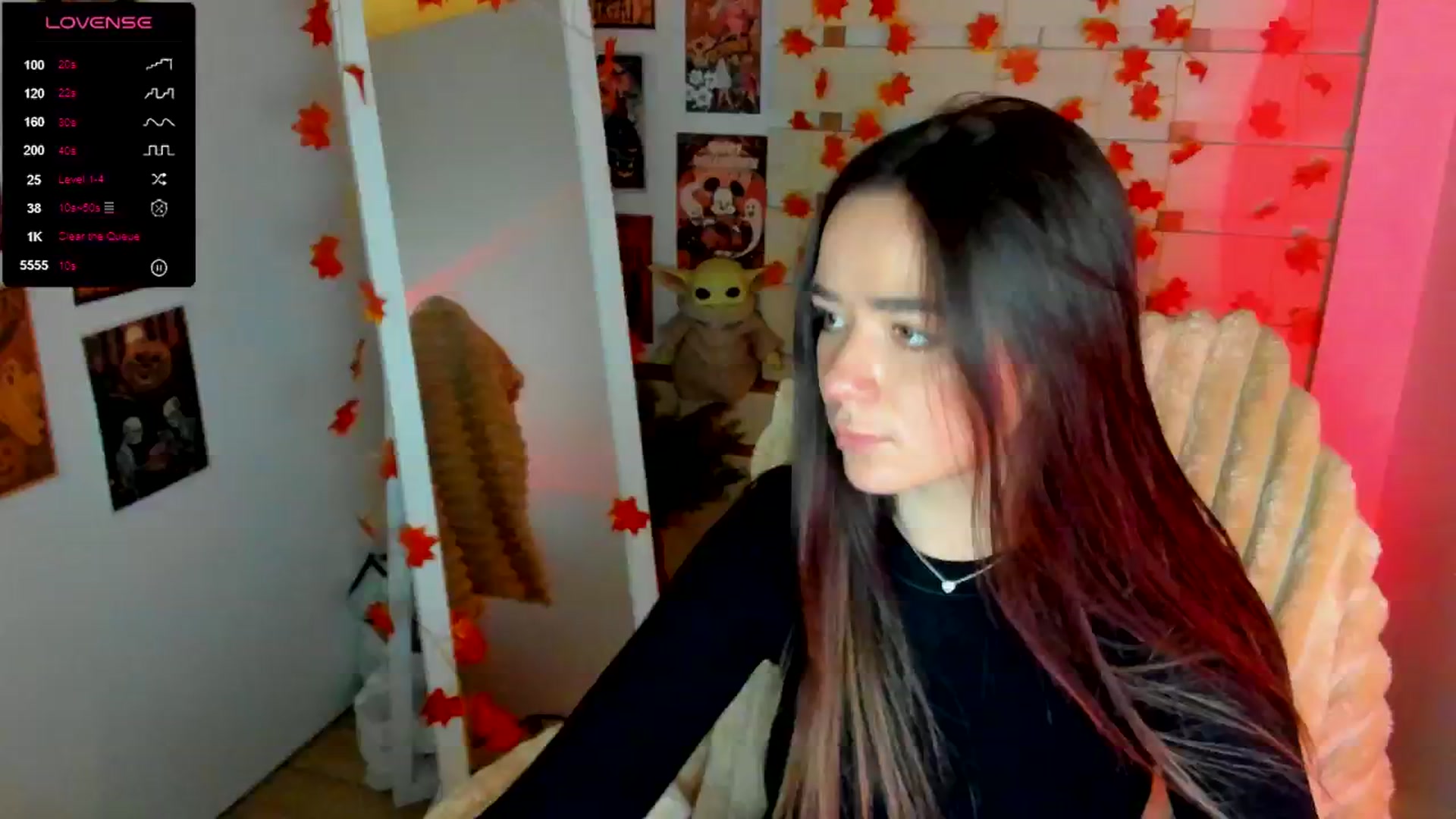 Gallery image thumbnail from KiraLove's myfreecams stream on, 11/17/2025, 12:11 image 16 of 20