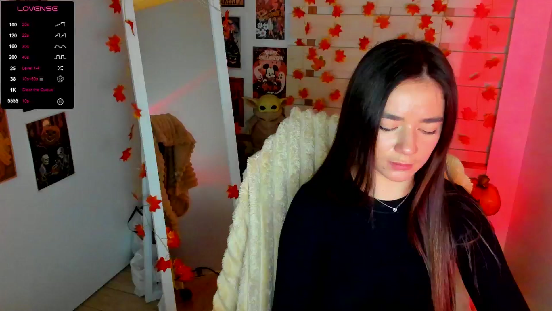 Gallery image thumbnail from KiraLove's myfreecams stream on, 11/17/2025, 12:11 image 1 of 20