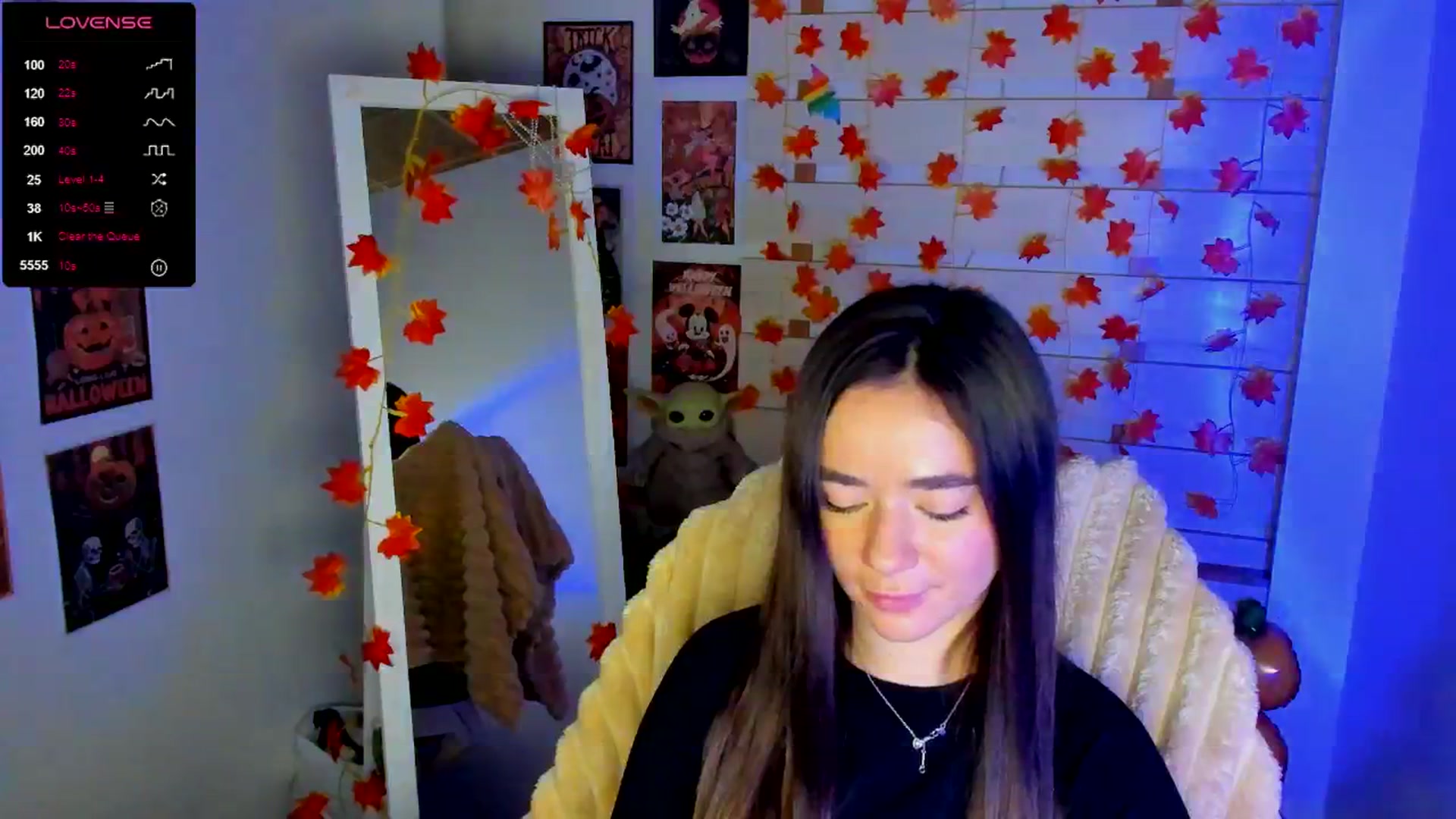 Gallery image thumbnail from KiraLove's myfreecams stream on, 11/20/2025, 10:17 image 19 of 20