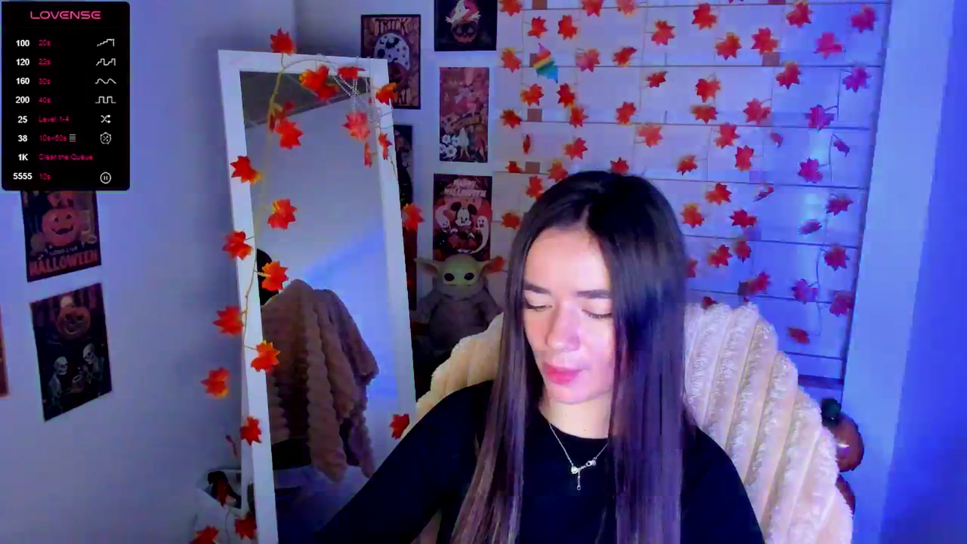 Gallery image thumbnail from KiraLove's myfreecams stream on, 11/20/2025, 10:17 image 5 of 20
