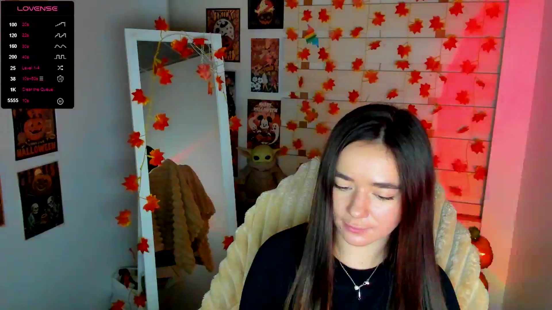 Gallery image thumbnail from KiraLove's myfreecams stream on, 11/20/2025, 10:17 image 4 of 20