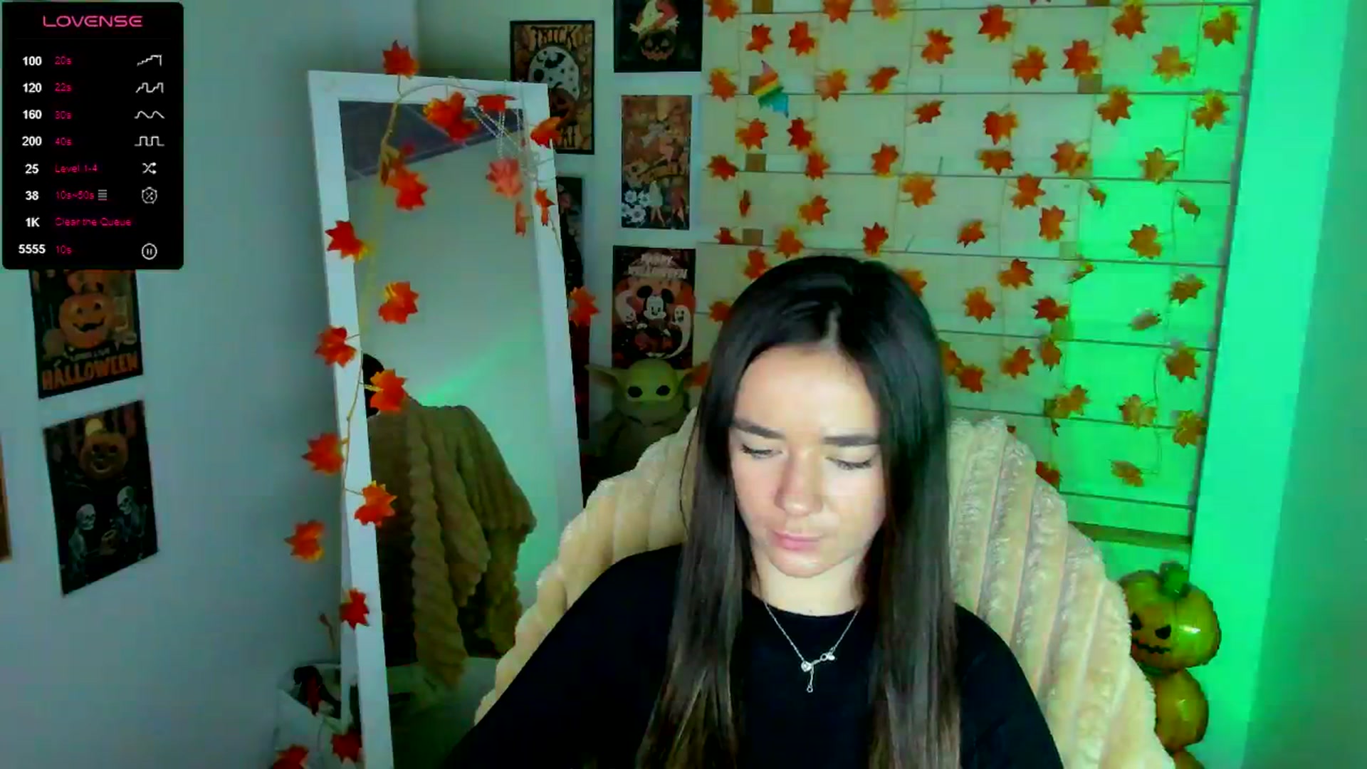Gallery image thumbnail from KiraLove's myfreecams stream on, 11/20/2025, 10:17 image 11 of 20
