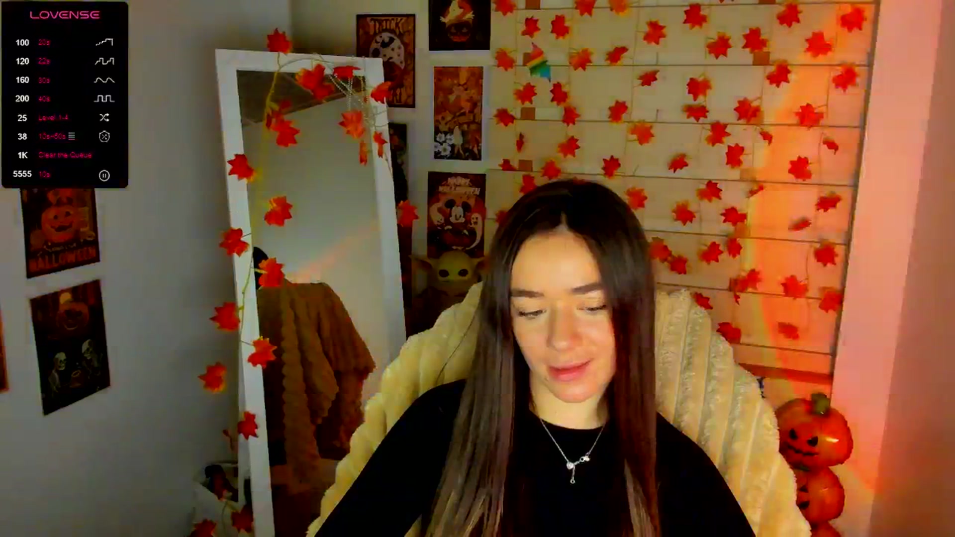 Gallery image thumbnail from KiraLove's myfreecams stream on, 11/20/2025, 10:17 image 13 of 20
