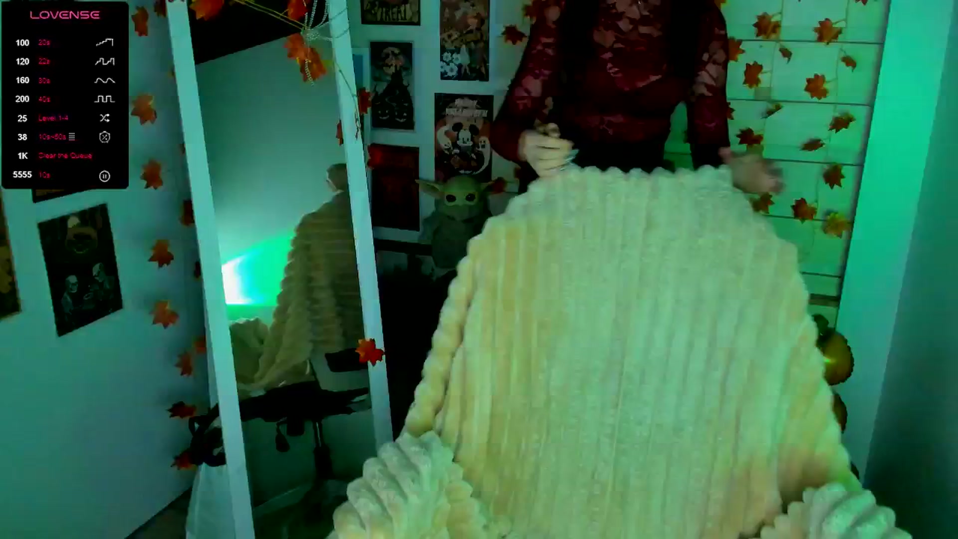 Gallery image thumbnail from KiraLove's myfreecams stream on, 11/22/2025, 11:13 image 3 of 20
