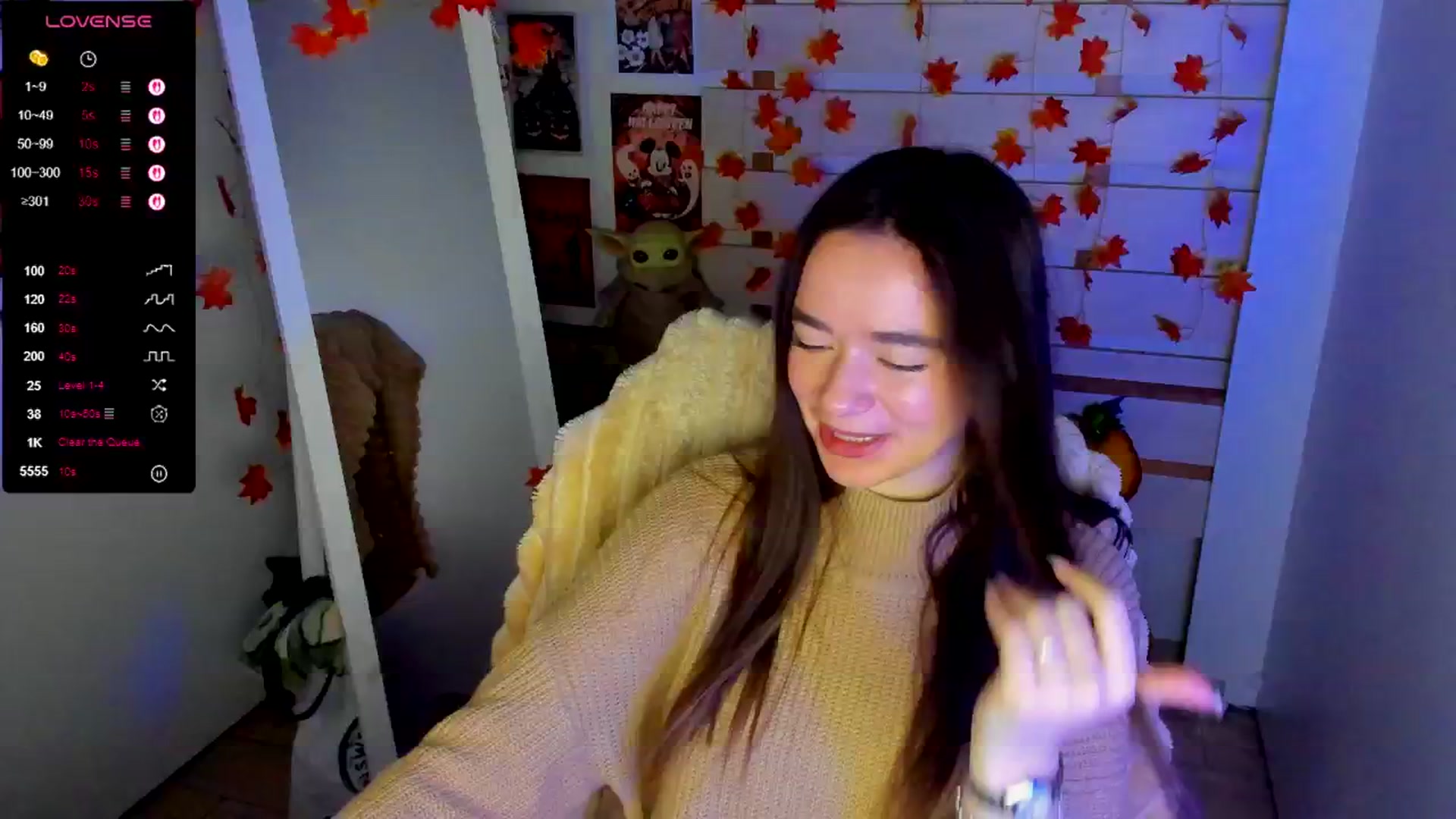 Gallery image thumbnail from KiraLove's myfreecams stream on, 11/24/2025, 11:01 image 19 of 20