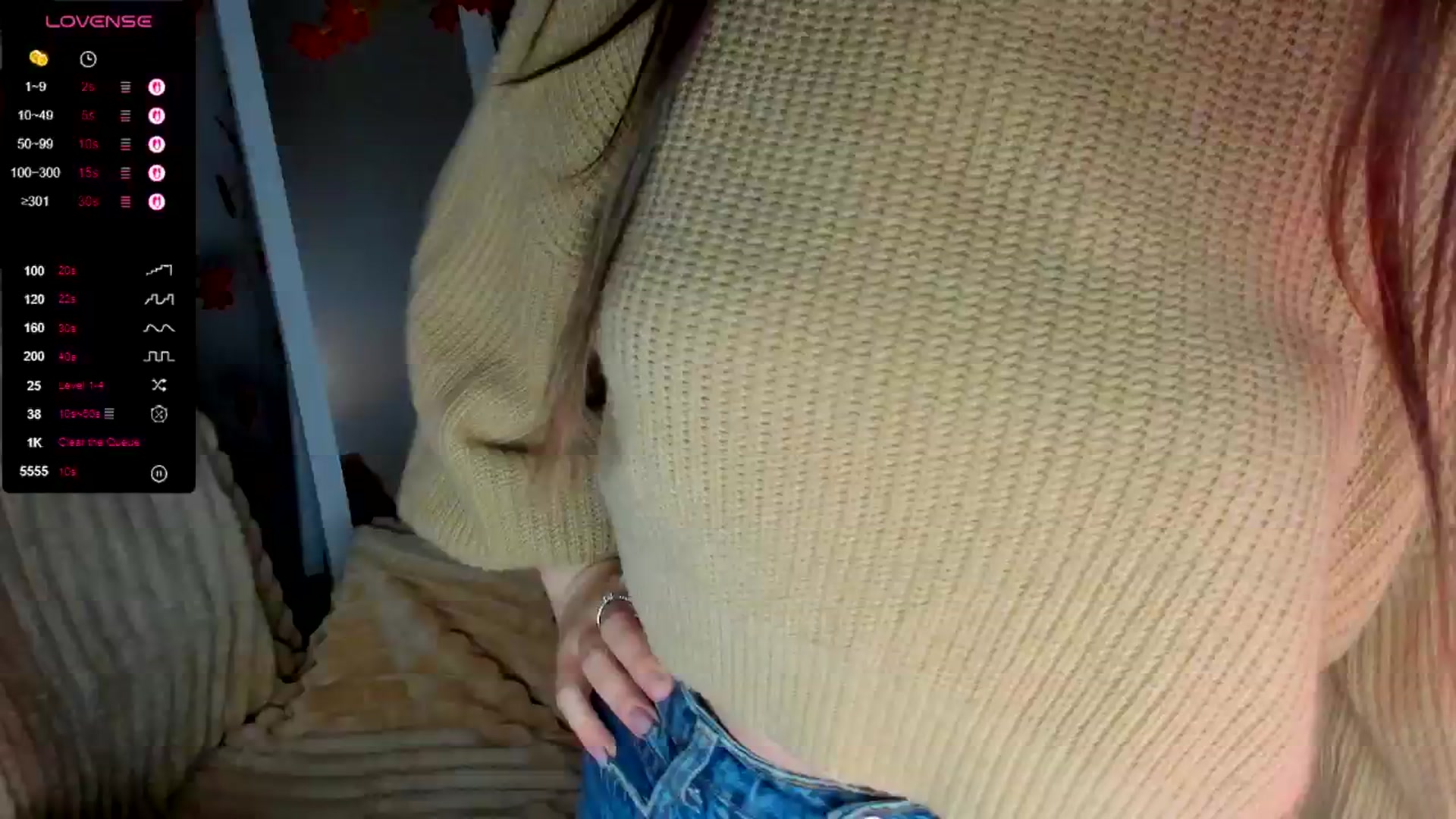 Gallery image thumbnail from KiraLove's myfreecams stream on, 11/24/2025, 11:01 image 16 of 20