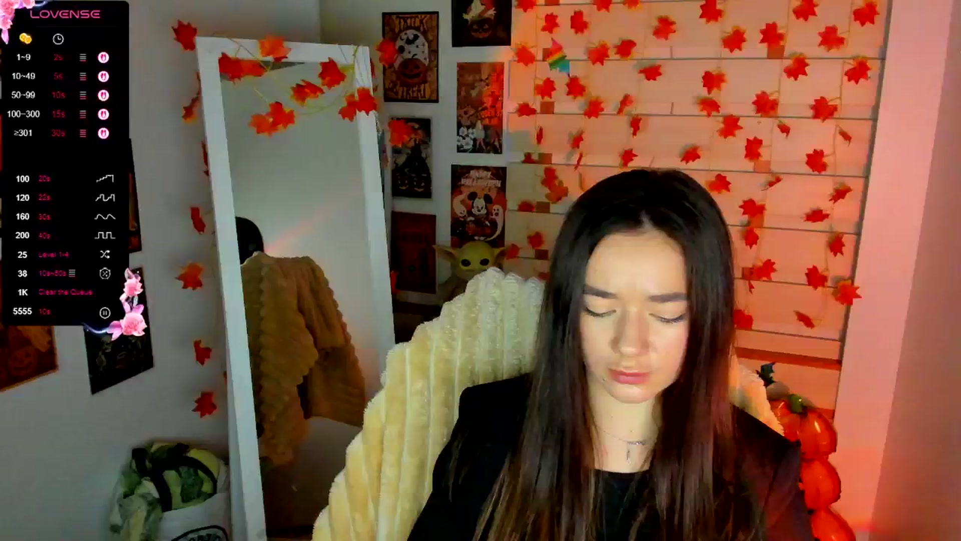 Gallery image thumbnail from KiraLove's myfreecams stream on, 11/28/2025, 11:59 image 9 of 20