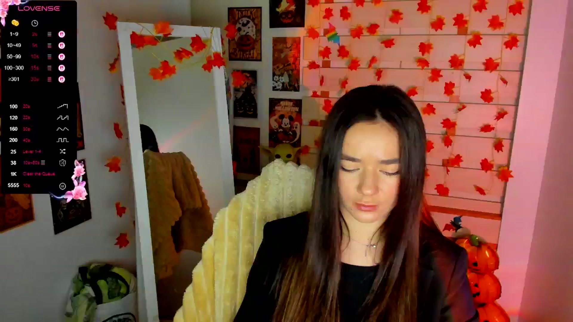 Gallery image thumbnail from KiraLove's myfreecams stream on, 11/28/2025, 11:59 image 8 of 20
