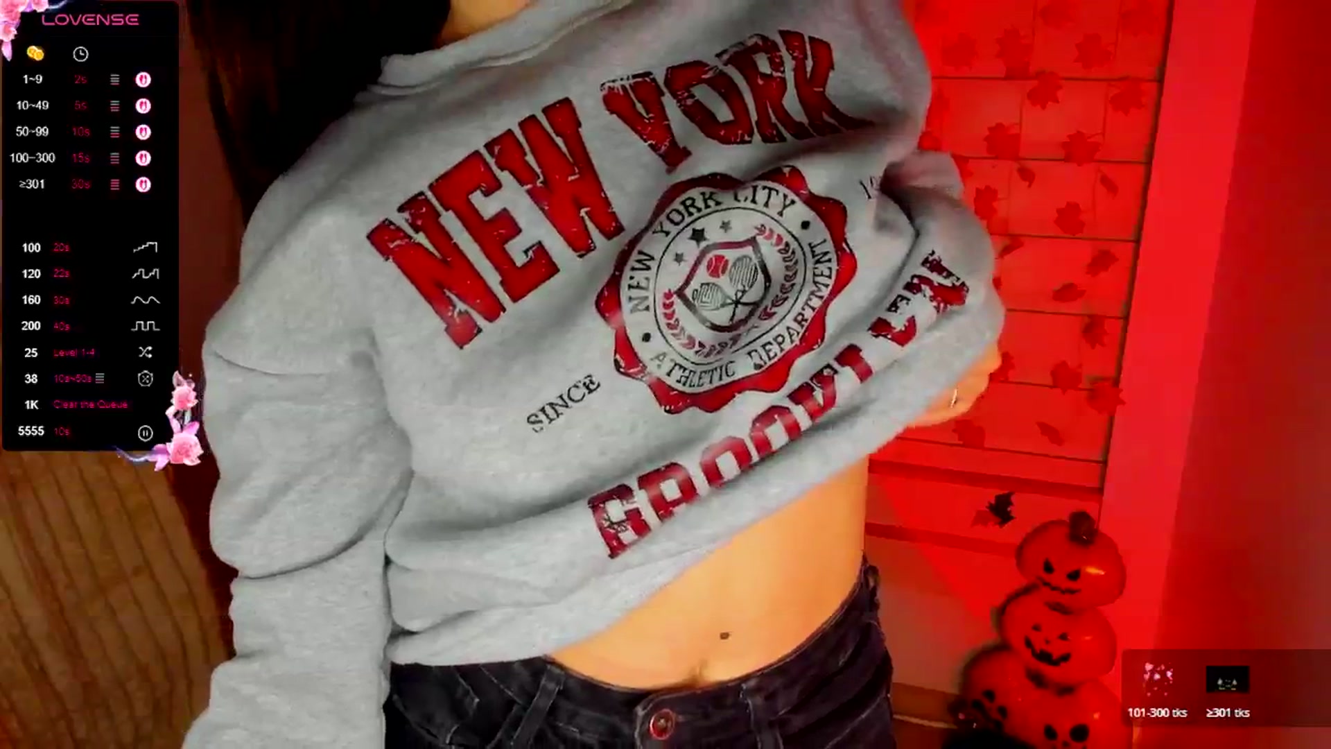 Gallery image thumbnail from KiraLove's myfreecams stream on, 11/29/2025, 10:06 image 13 of 20