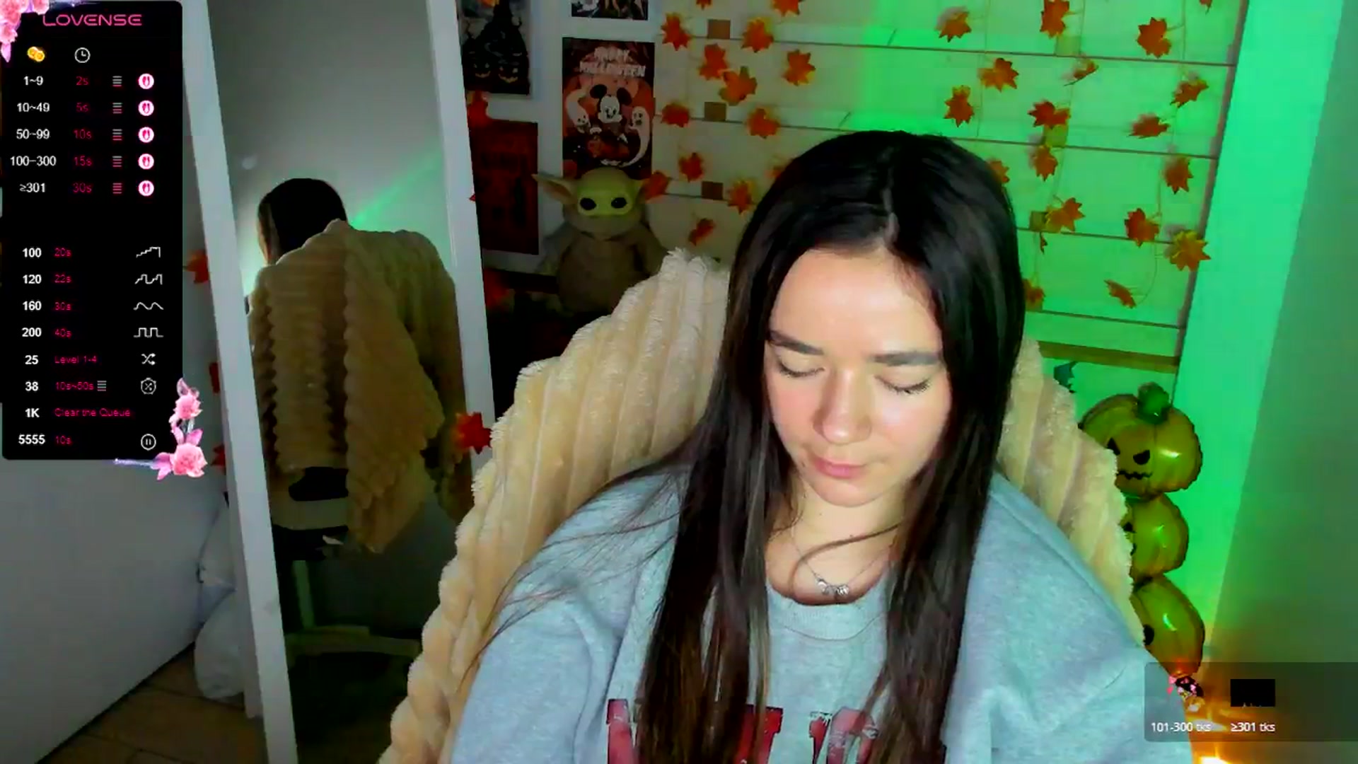 Gallery image thumbnail from KiraLove's myfreecams stream on, 11/29/2025, 10:49 image 4 of 20