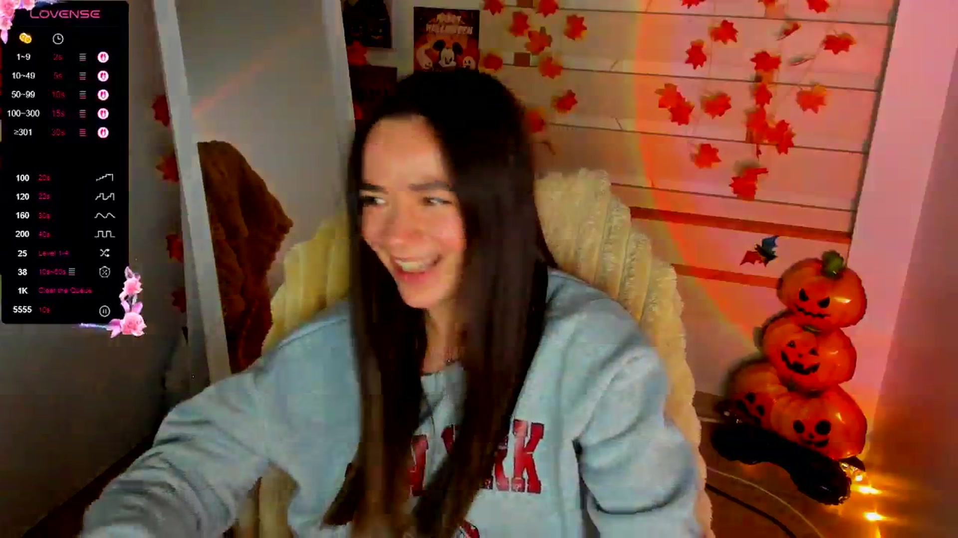 Gallery image thumbnail from KiraLove's myfreecams stream on, 11/29/2025, 12:25 image 18 of 20