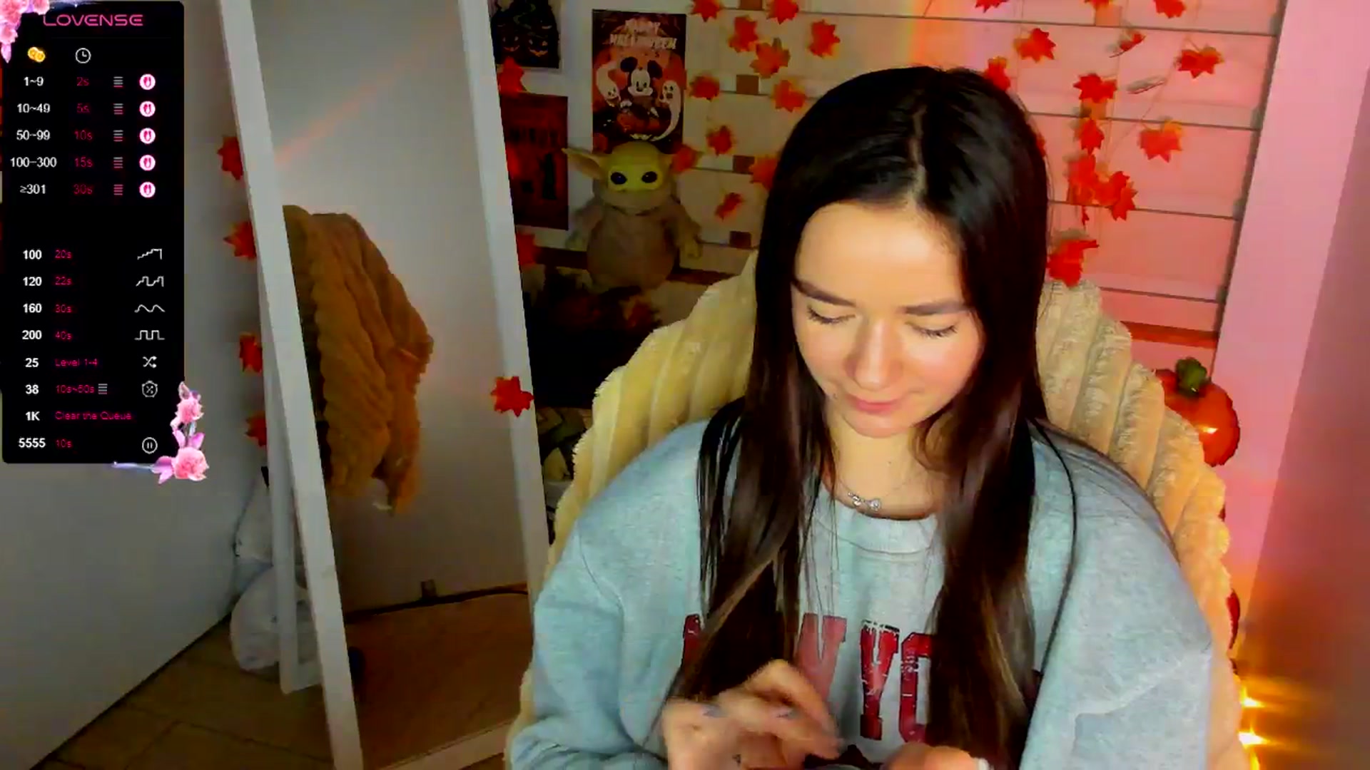 Gallery image thumbnail from KiraLove's myfreecams stream on, 11/29/2025, 12:25 image 12 of 20