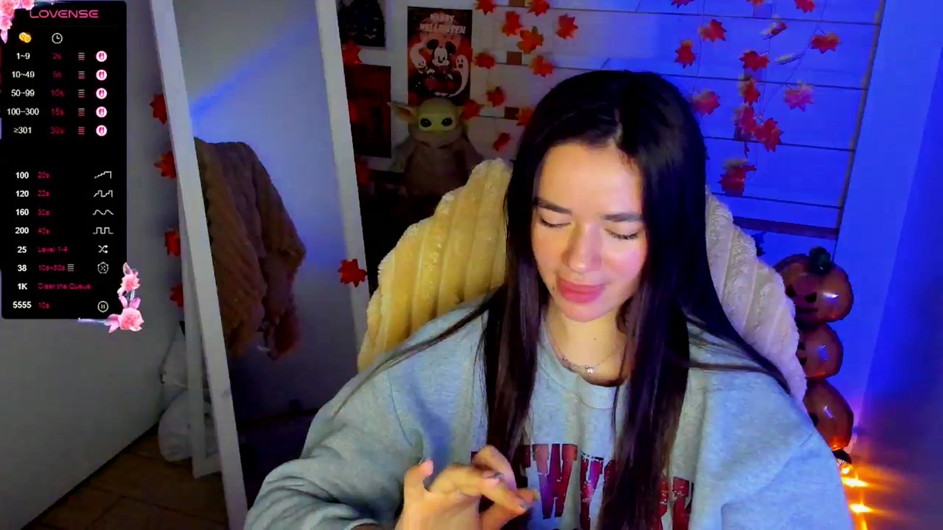 Gallery image thumbnail from KiraLove's myfreecams stream on, 11/29/2025, 12:25 image 5 of 20