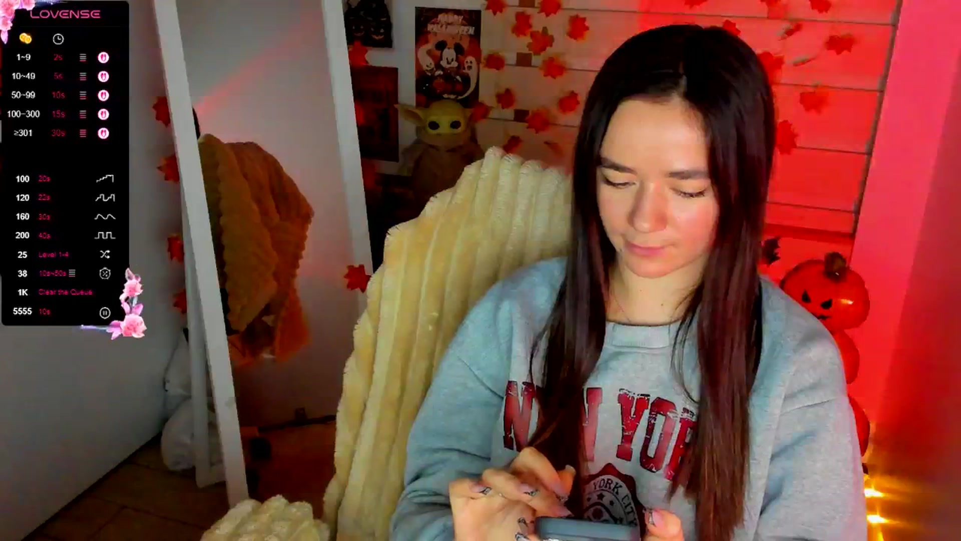 Gallery image thumbnail from KiraLove's myfreecams stream on, 11/29/2025, 12:25 image 19 of 20