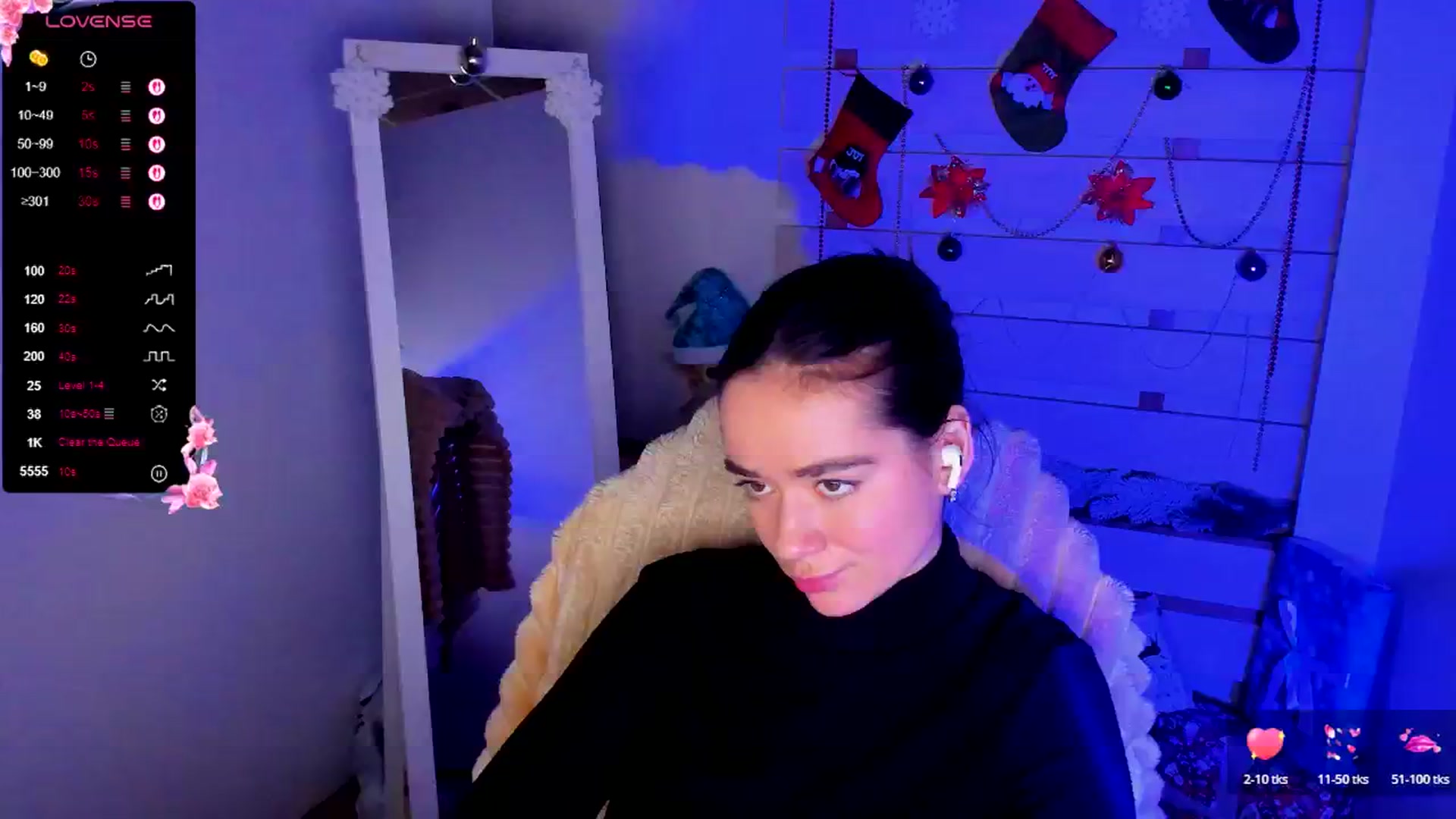 Gallery image thumbnail from KiraLove's myfreecams stream on, 11/30/2025, 11:39 image 8 of 20