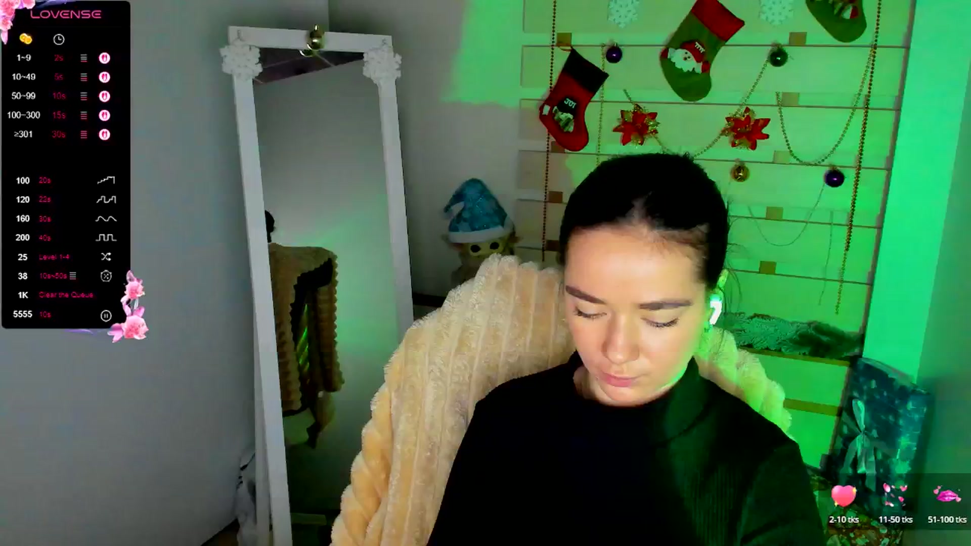 Gallery image thumbnail from KiraLove's myfreecams stream on, 11/30/2025, 11:39 image 20 of 20
