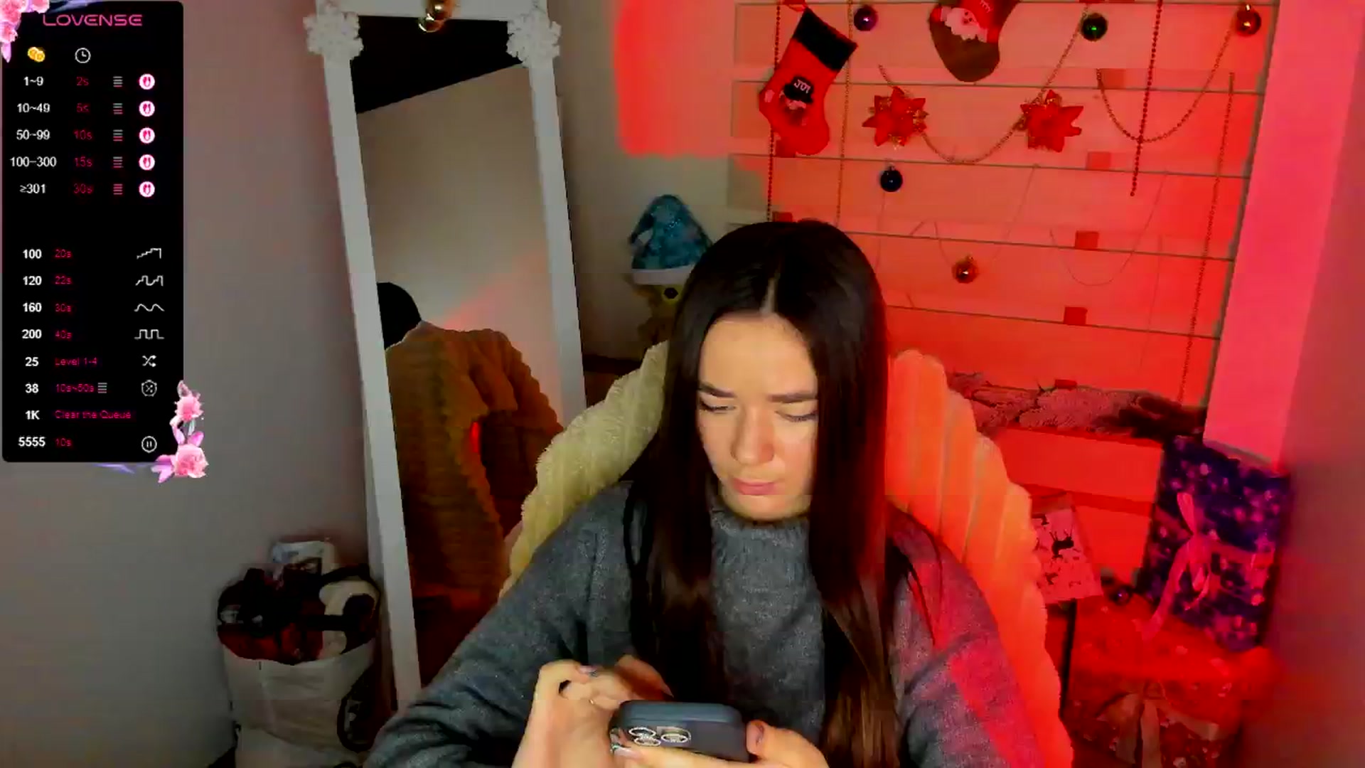 Gallery image thumbnail from KiraLove's myfreecams stream on, 12/03/2025, 10:19 image 4 of 20