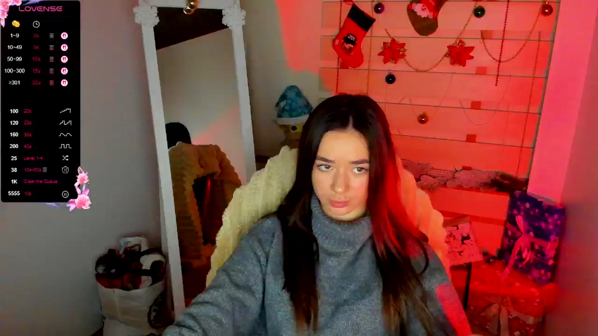 Gallery image thumbnail from KiraLove's myfreecams stream on, 12/03/2025, 10:19 image 19 of 20