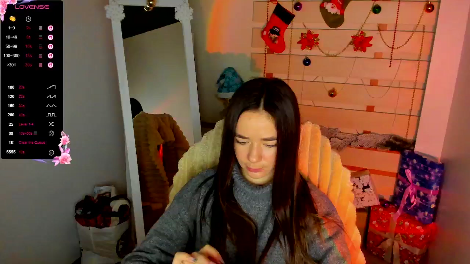Gallery image thumbnail from KiraLove's myfreecams stream on, 12/03/2025, 10:19 image 10 of 20