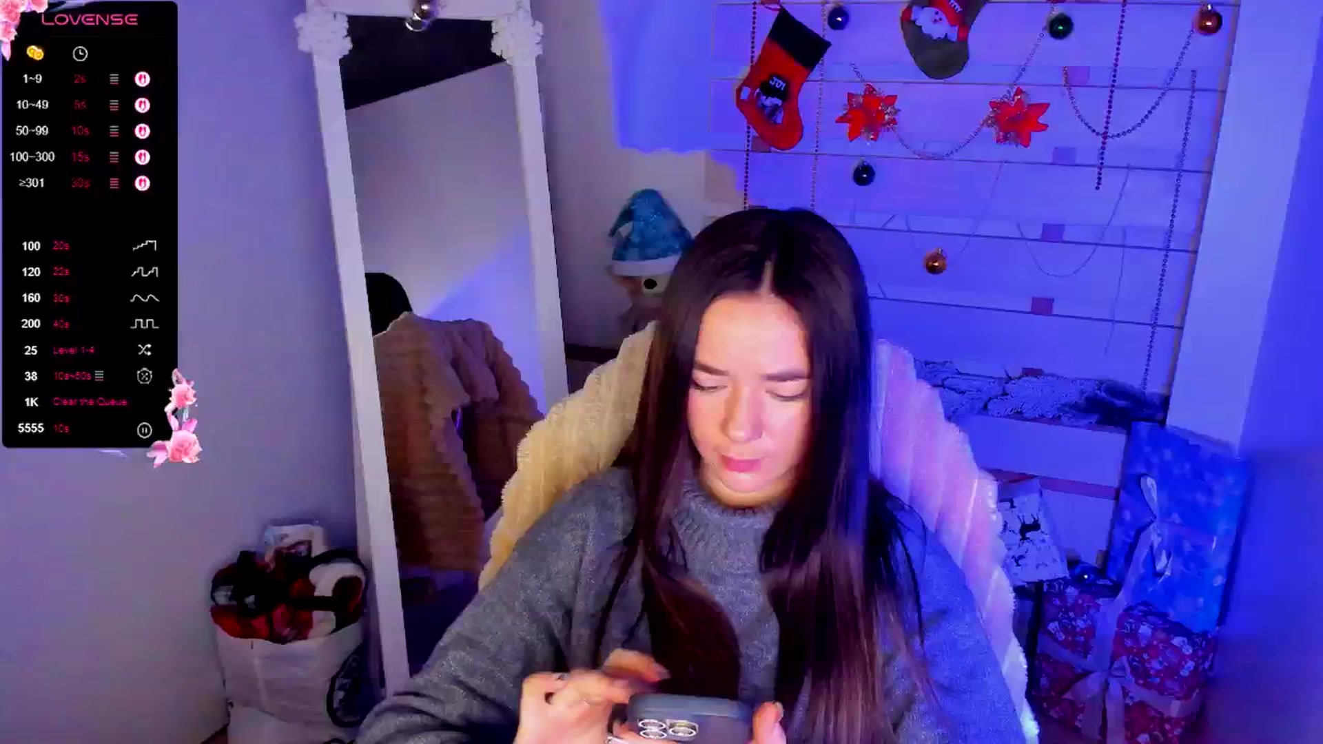 Gallery image thumbnail from KiraLove's myfreecams stream on, 12/03/2025, 10:19 image 1 of 20
