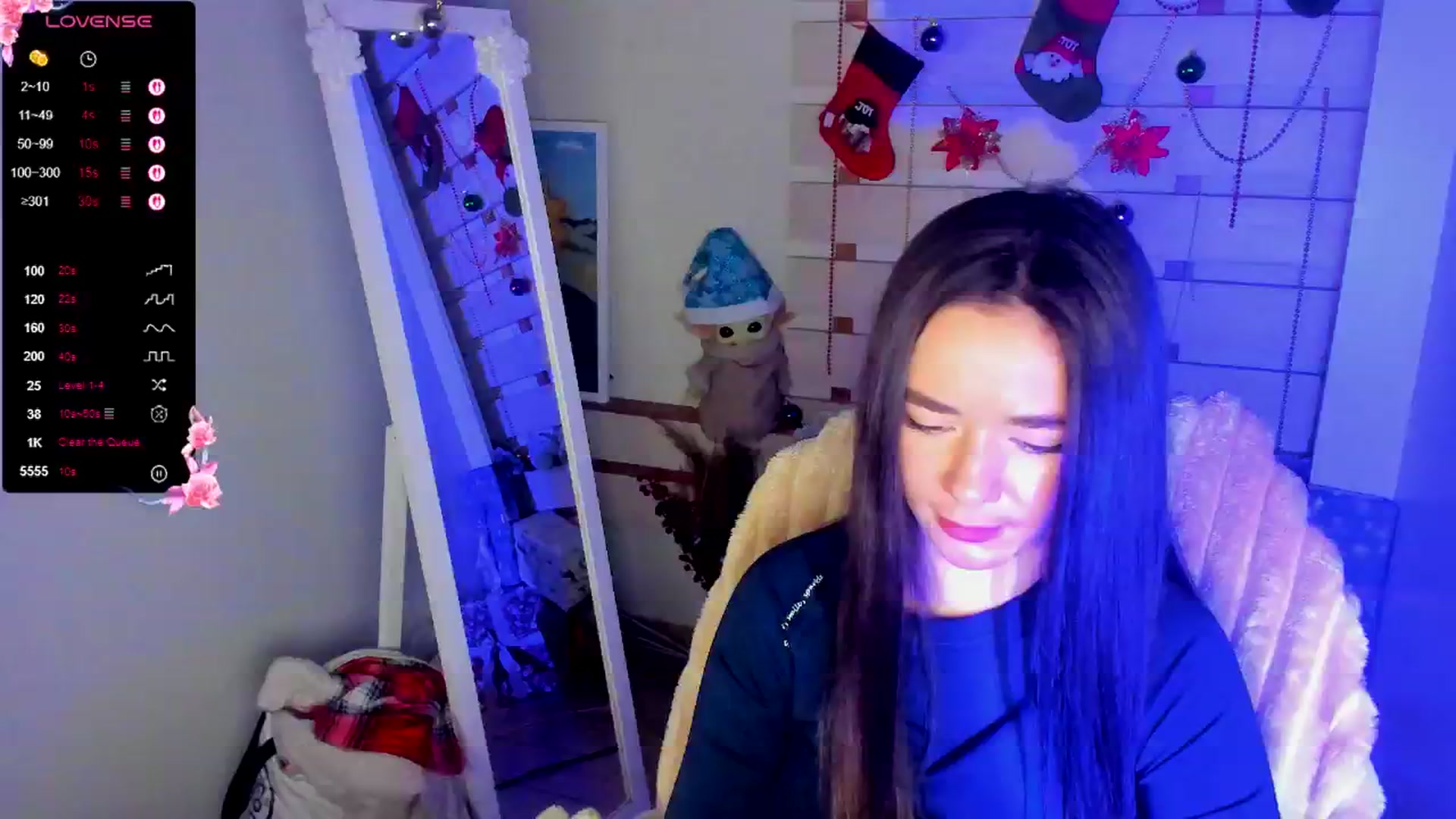 Gallery image thumbnail from KiraLove's myfreecams stream on, 12/11/2025, 10:06 image 14 of 20