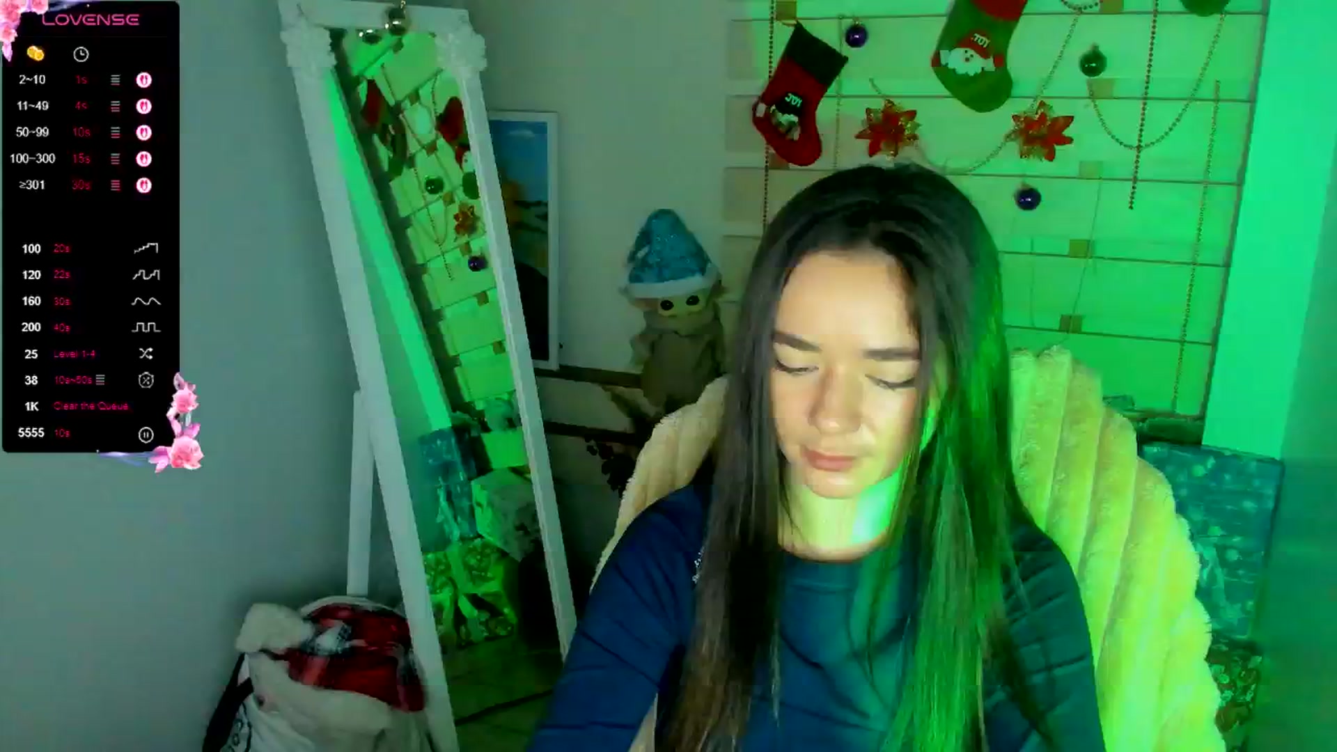 Gallery image thumbnail from KiraLove's myfreecams stream on, 12/11/2025, 10:06 image 15 of 20