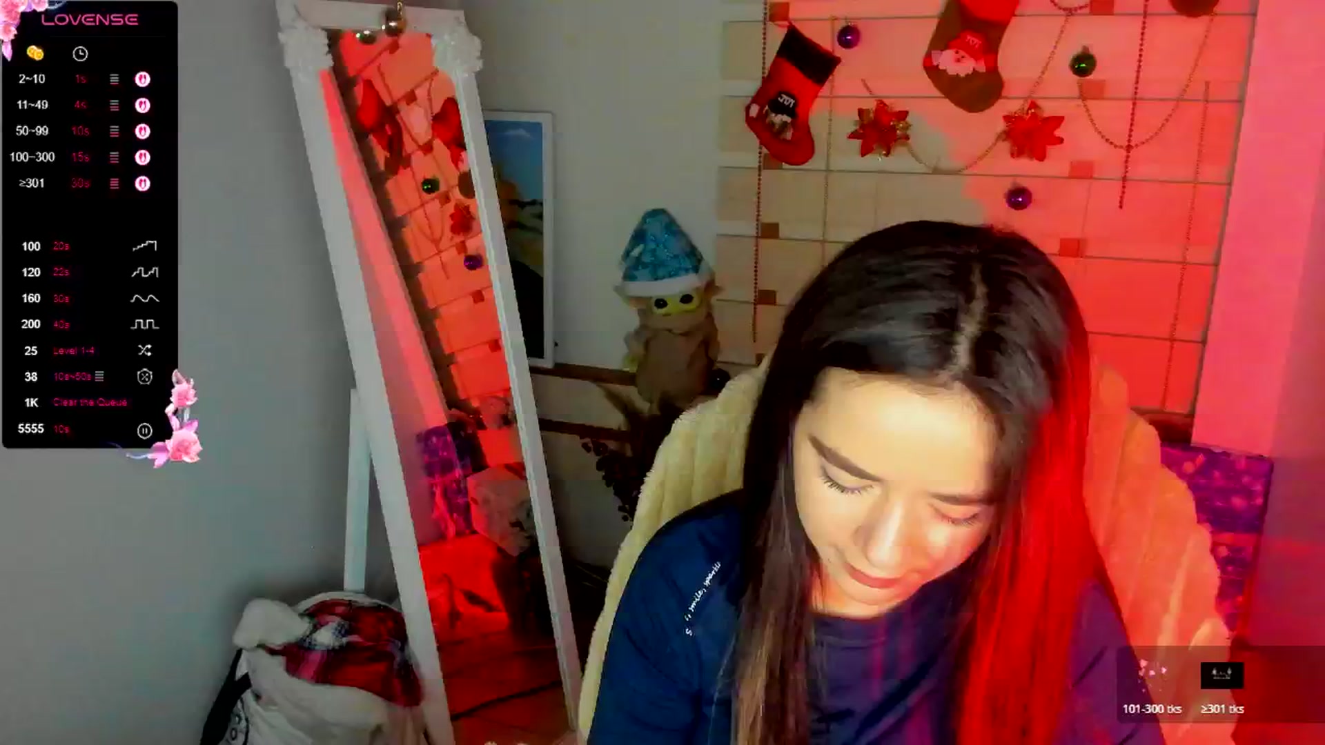 Gallery image thumbnail from KiraLove's myfreecams stream on, 12/11/2025, 10:06 image 16 of 20