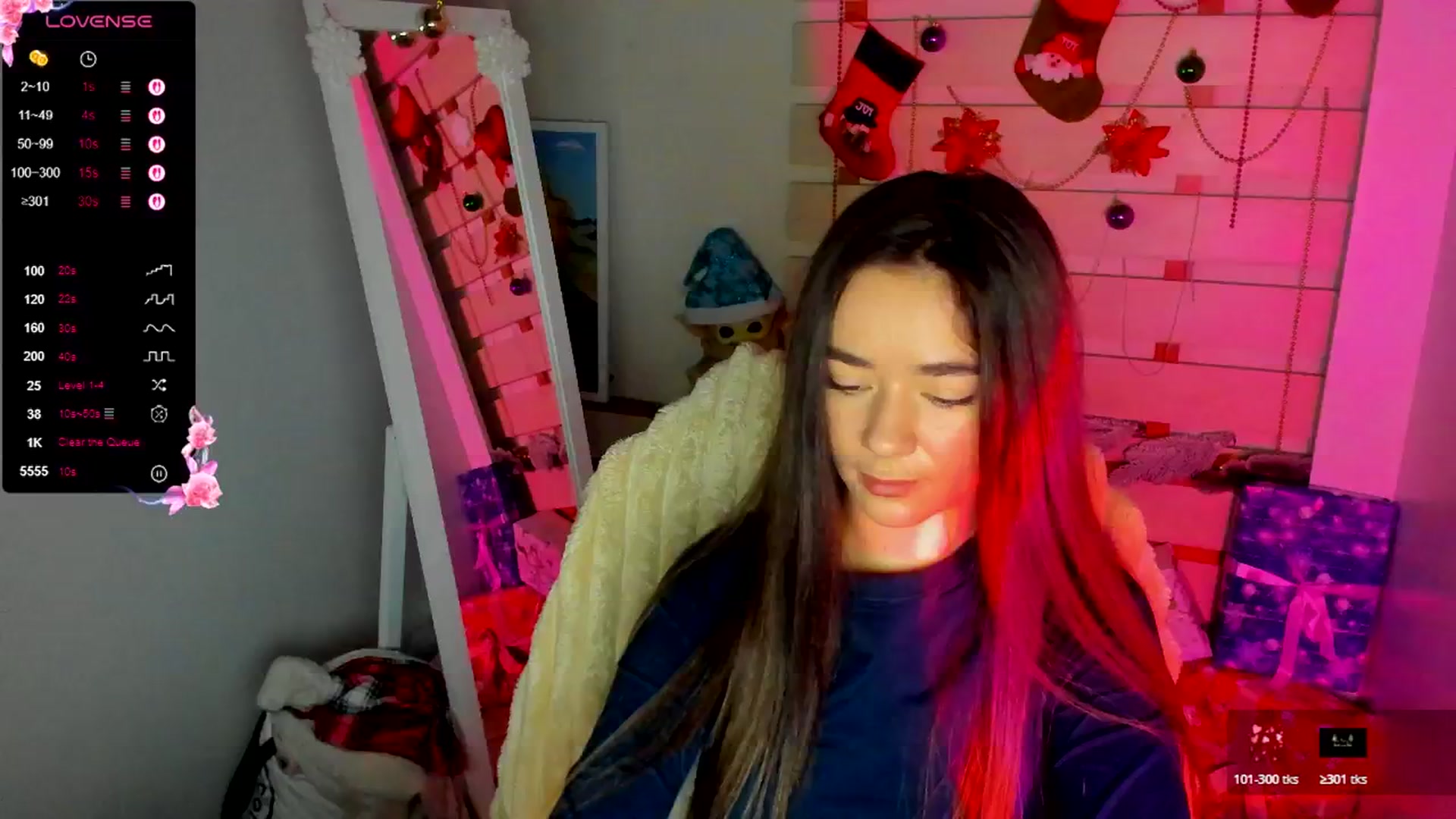 Gallery image thumbnail from KiraLove's myfreecams stream on, 12/11/2025, 10:06 image 4 of 20
