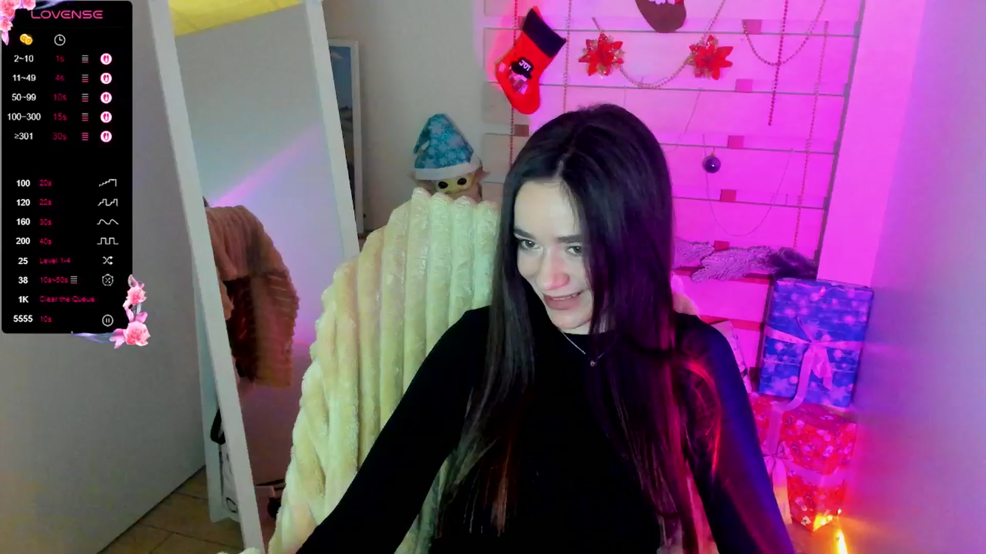 Gallery image thumbnail from KiraLove's myfreecams stream on, 12/22/2025, 10:59 image 7 of 20