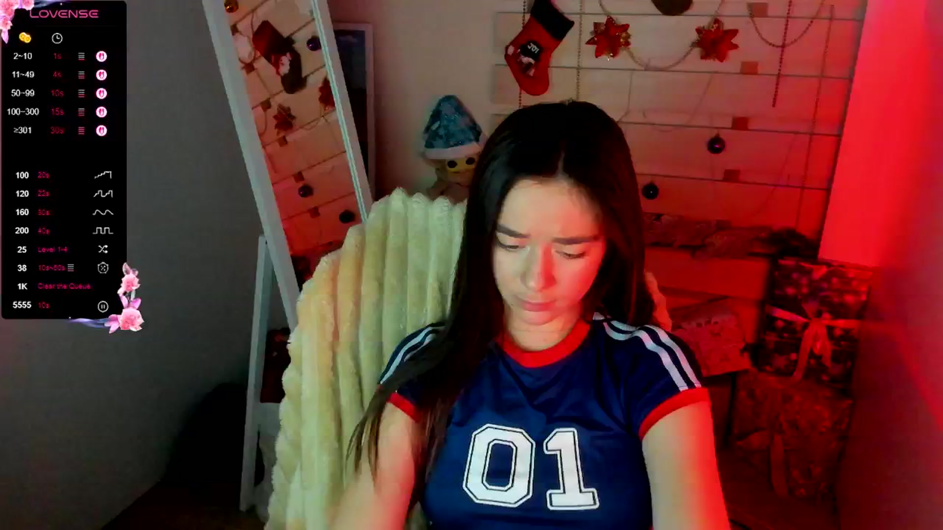 Gallery image thumbnail from KiraLove's myfreecams stream on, 12/23/2025, 11:16 image 14 of 20