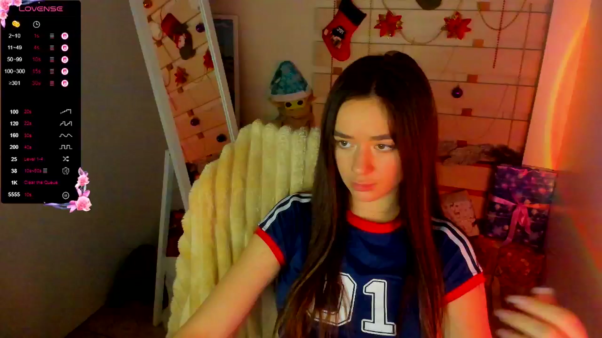 Gallery image thumbnail from KiraLove's myfreecams stream on, 12/23/2025, 11:16 image 9 of 20