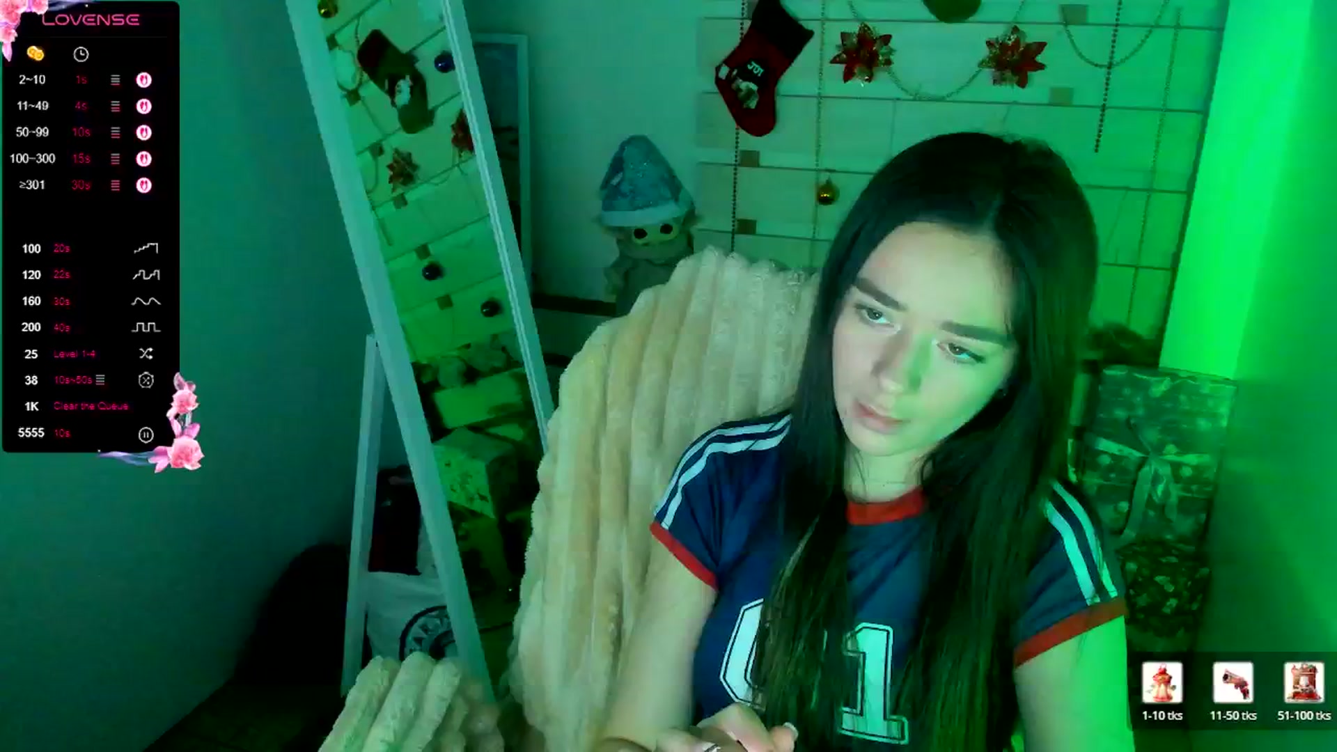 Gallery image thumbnail from KiraLove's myfreecams stream on, 12/23/2025, 11:16 image 8 of 20