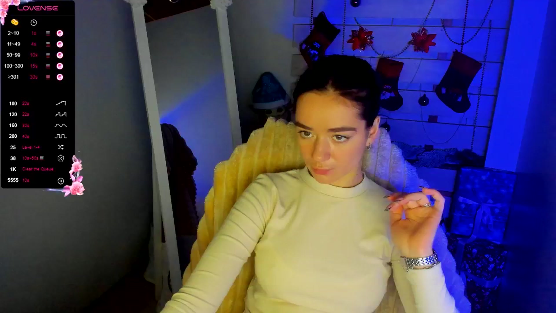 Gallery image thumbnail from KiraLove's myfreecams stream on, 12/24/2025, 10:51 image 10 of 20
