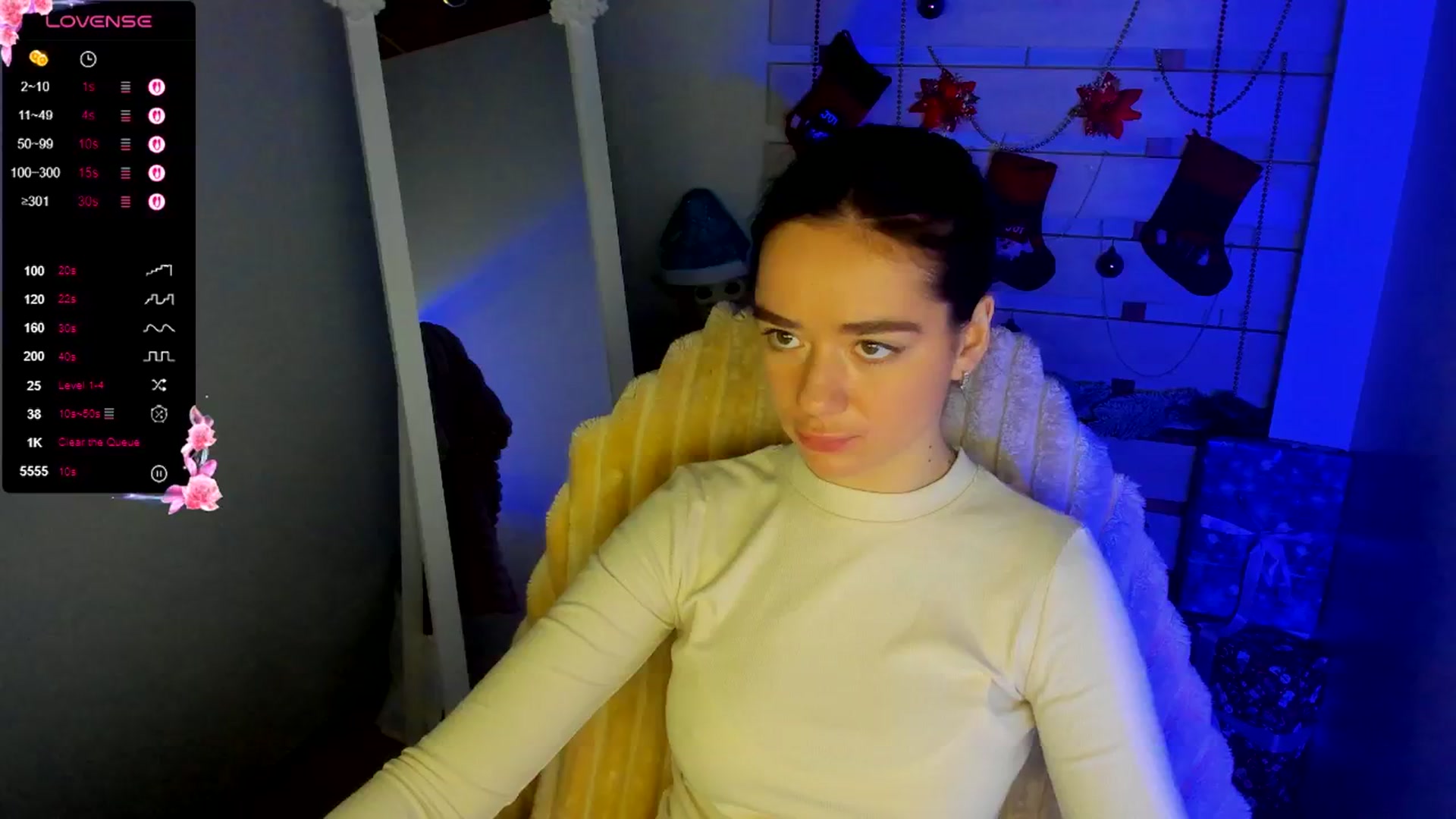Gallery image thumbnail from KiraLove's myfreecams stream on, 12/24/2025, 10:51 image 4 of 20