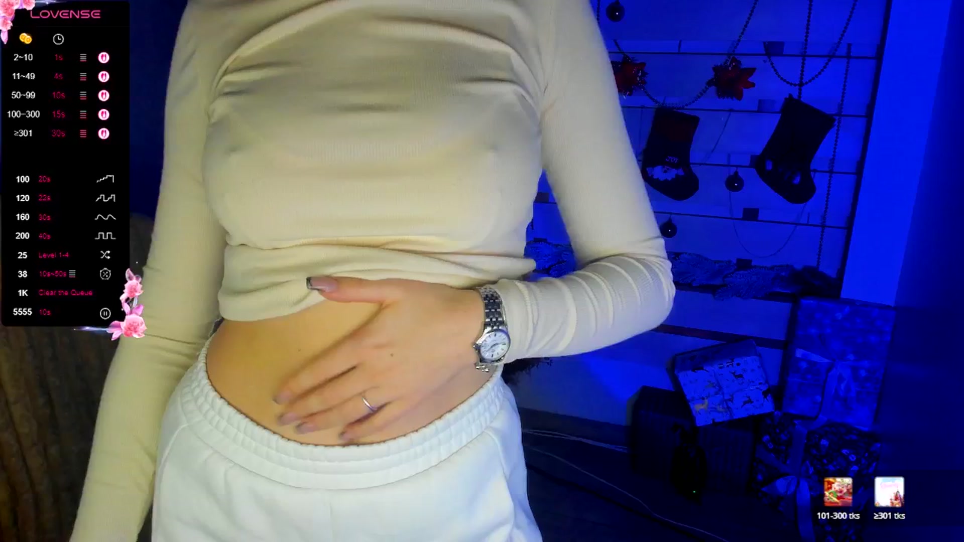 Gallery image thumbnail from KiraLove's myfreecams stream on, 12/24/2025, 10:51 image 18 of 20