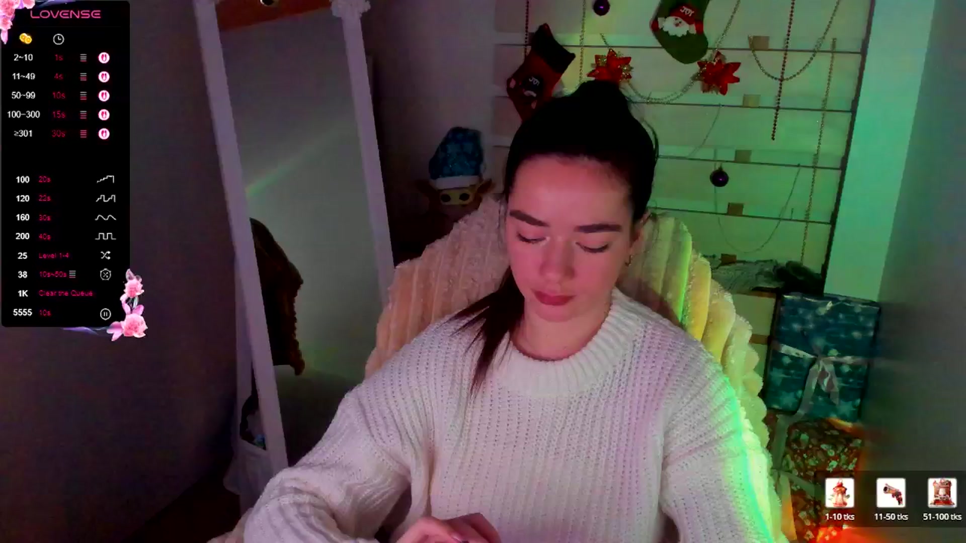 Gallery image thumbnail from KiraLove's myfreecams stream on, 12/28/2025, 12:35 image 12 of 20