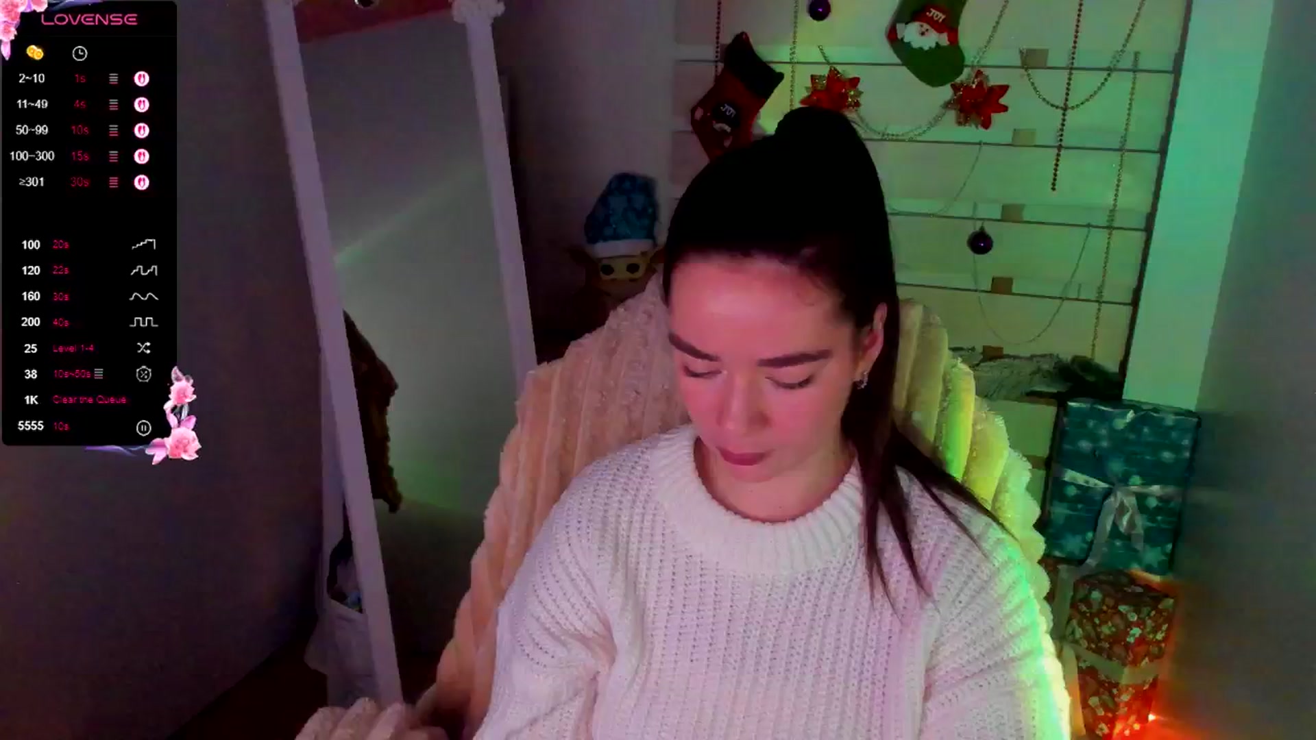 Gallery image thumbnail from KiraLove's myfreecams stream on, 12/28/2025, 12:35 image 8 of 20