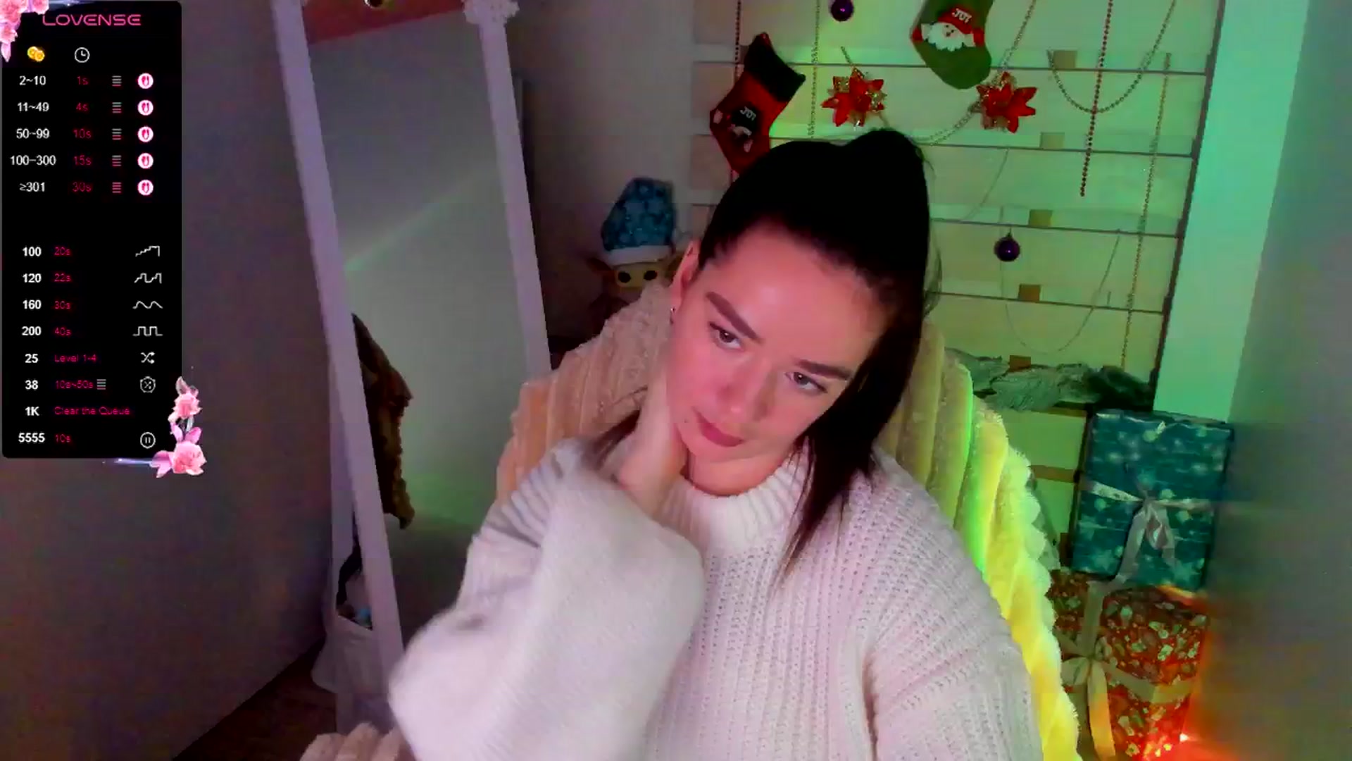 Gallery image thumbnail from KiraLove's myfreecams stream on, 12/28/2025, 12:35 image 7 of 20